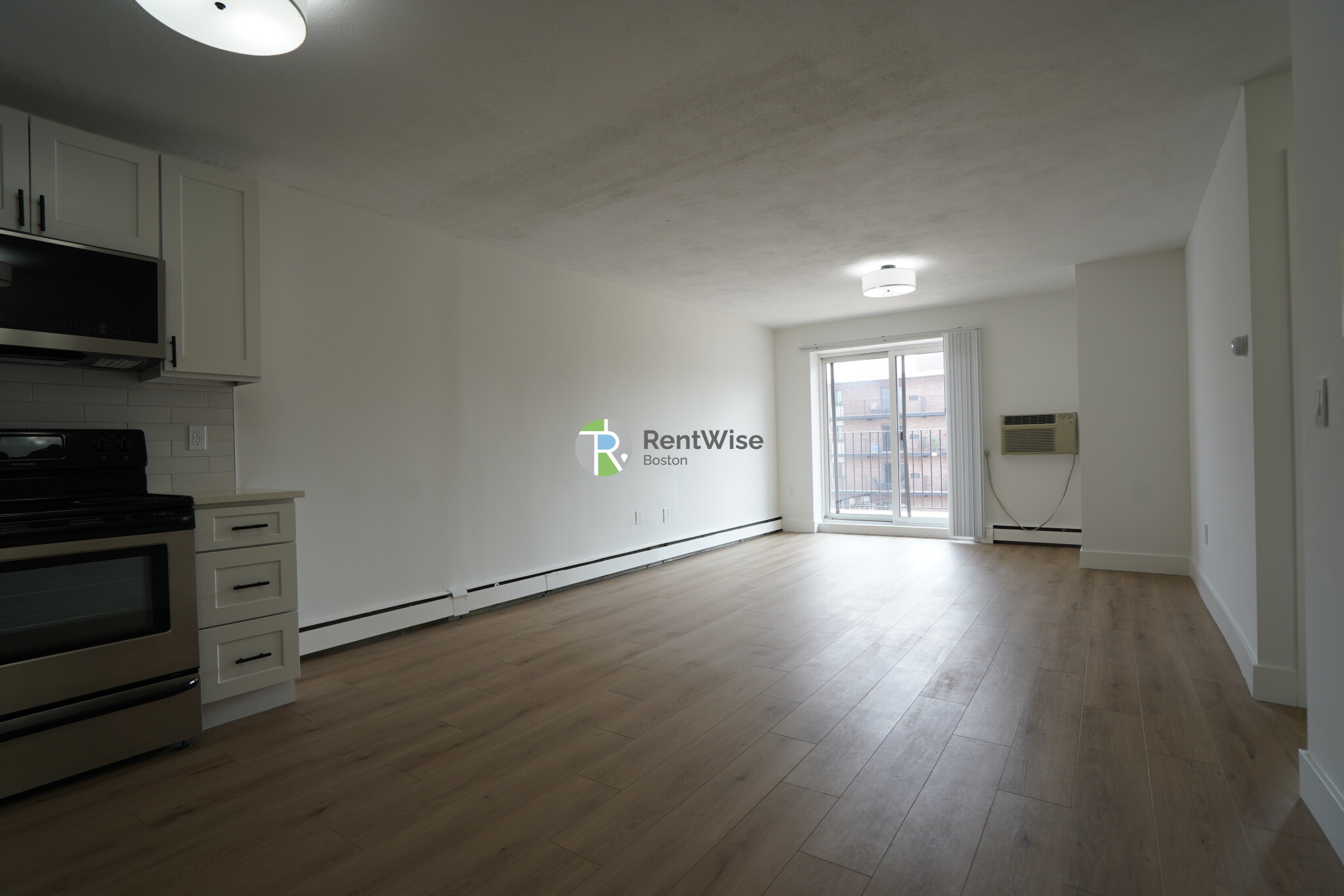 741 E 6th, South Boston