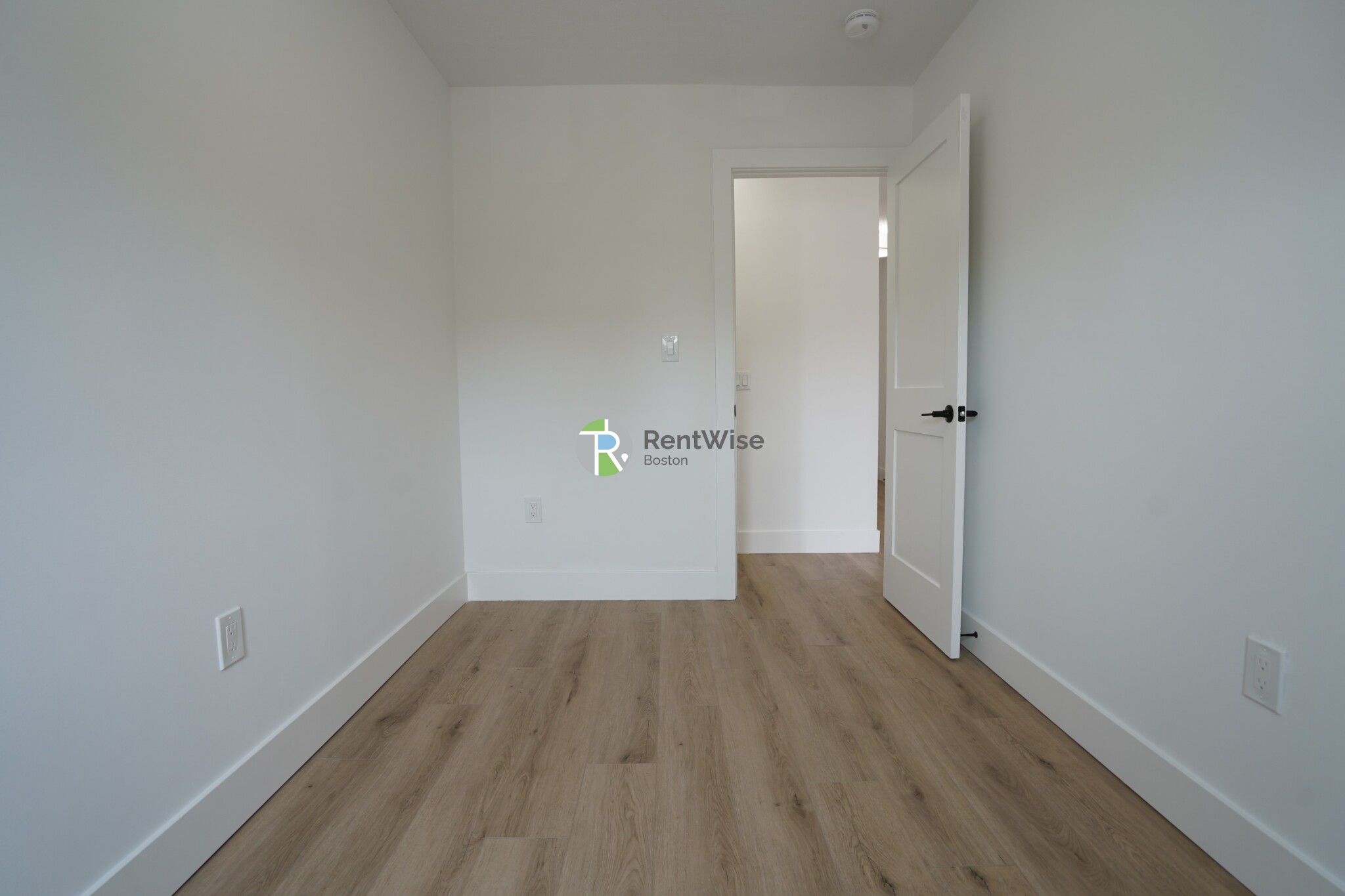 741 E 6th, South Boston