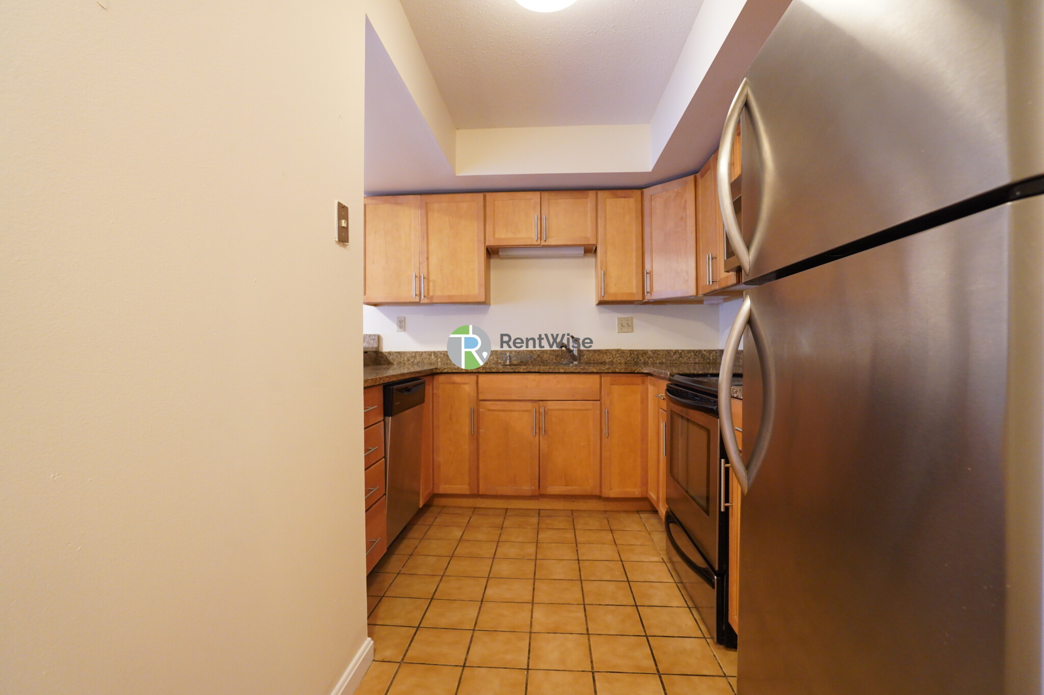 345 Franklin St, Riverside