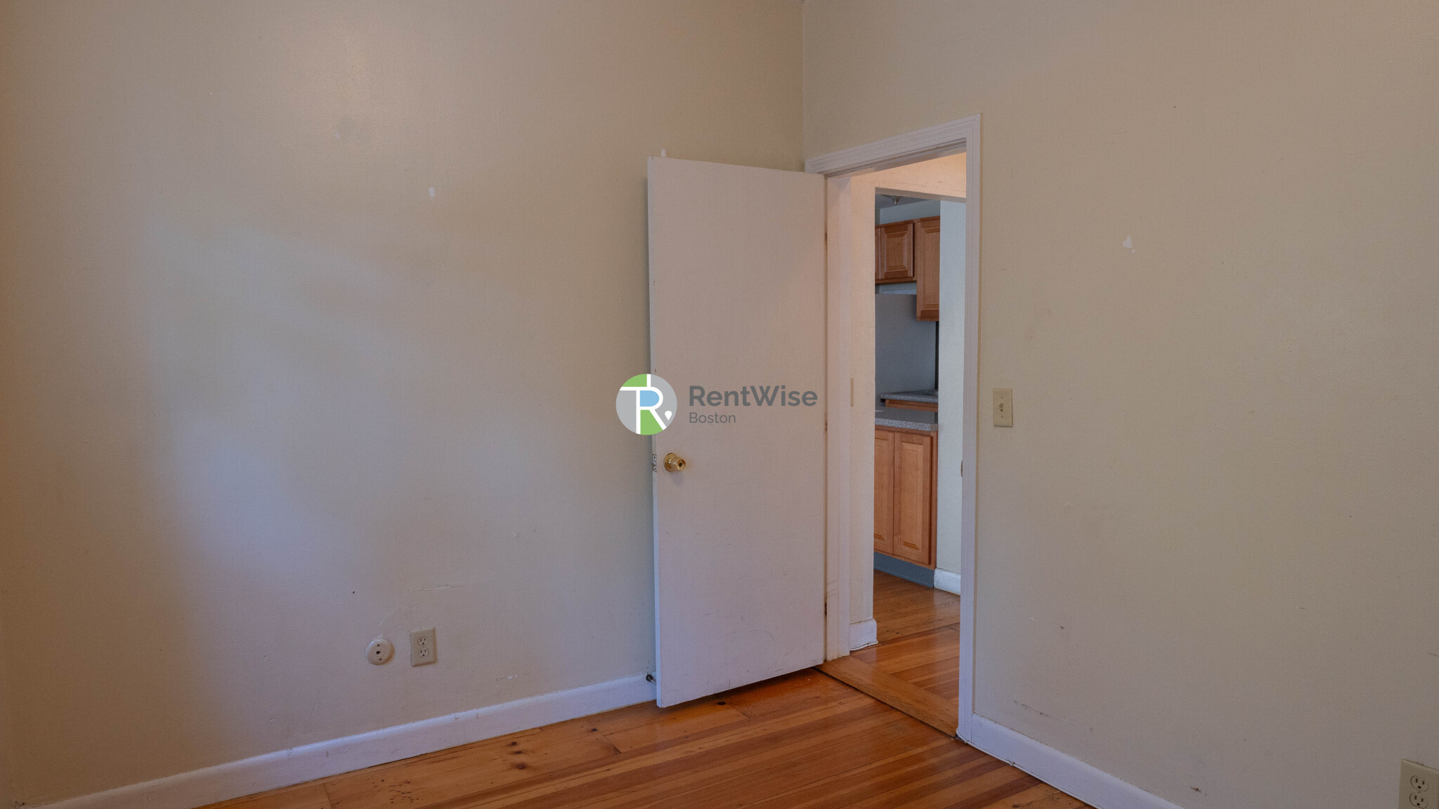 1132 Commonwealth Ave, Allston