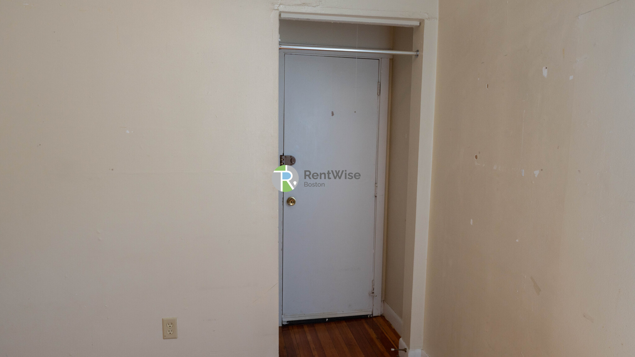 1132 Commonwealth Ave, Allston