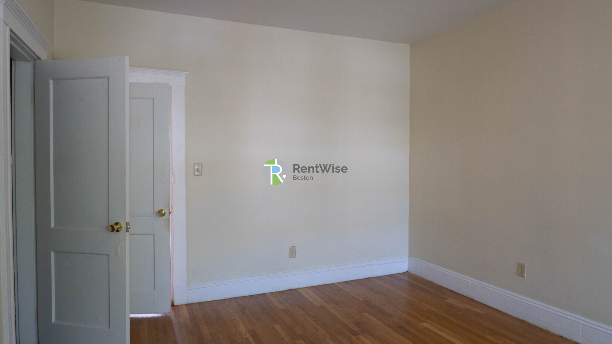 1126 Commonwealth Ave, Allston