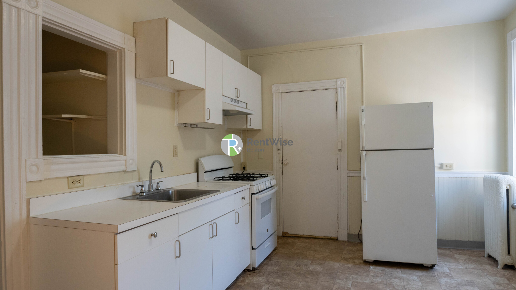 1126 Commonwealth Ave, Allston