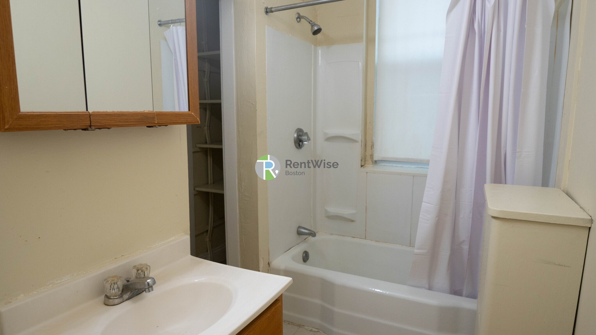 1114 Commonwealth Ave, Allston