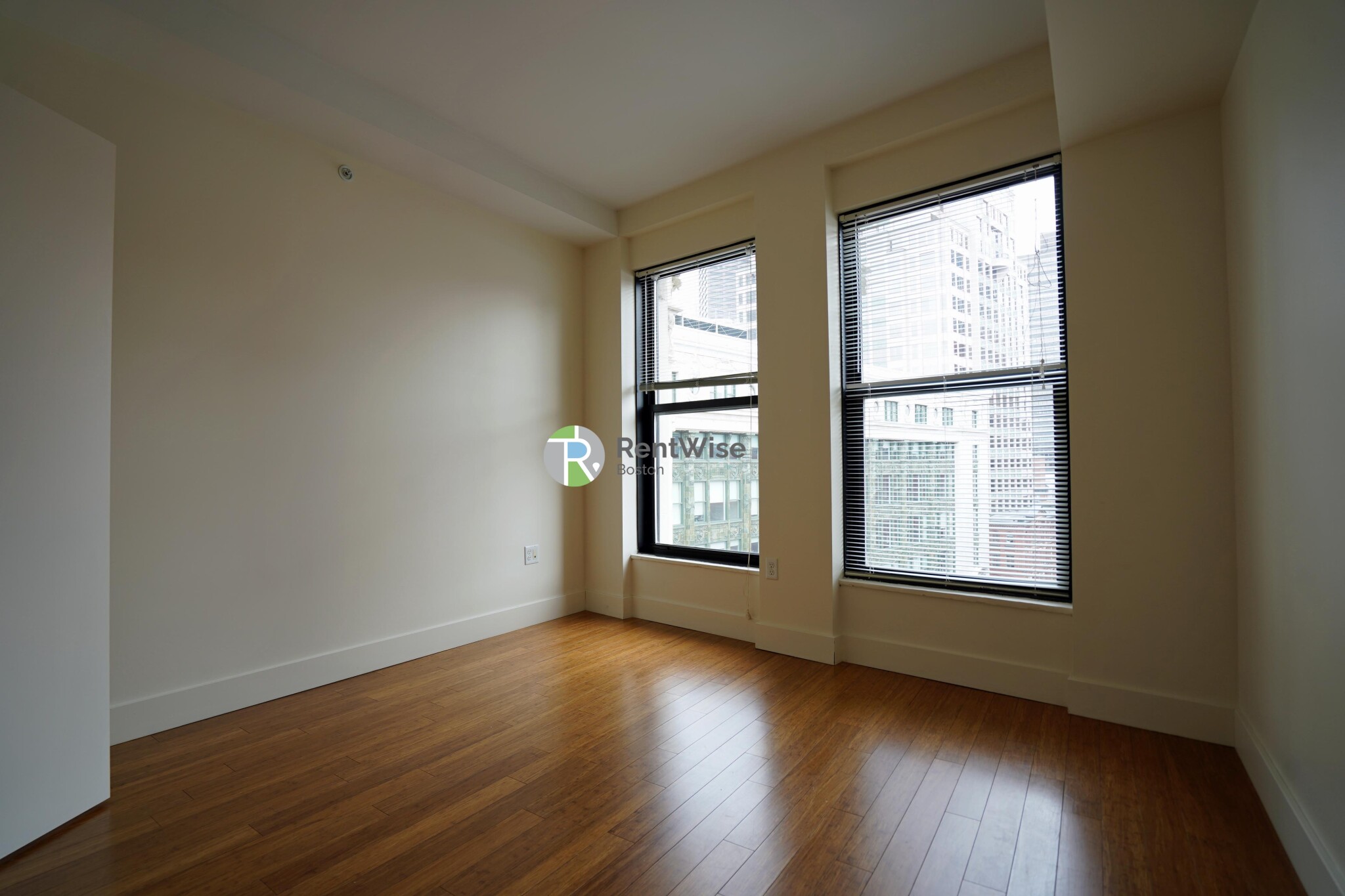 8 Winter St, Downtown