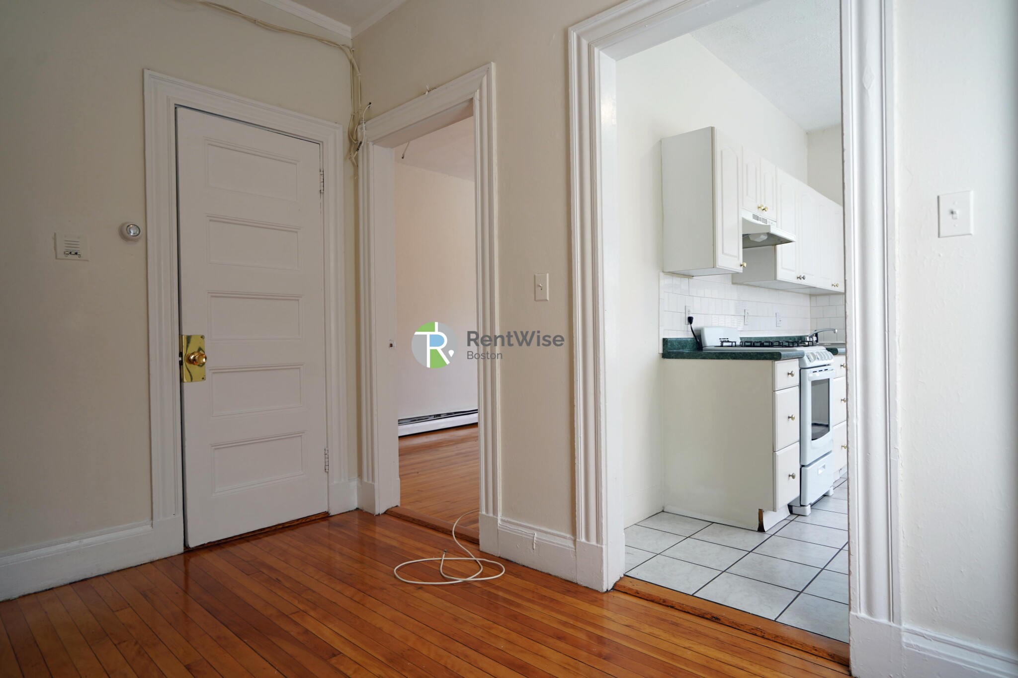 72 Gardner St, Allston