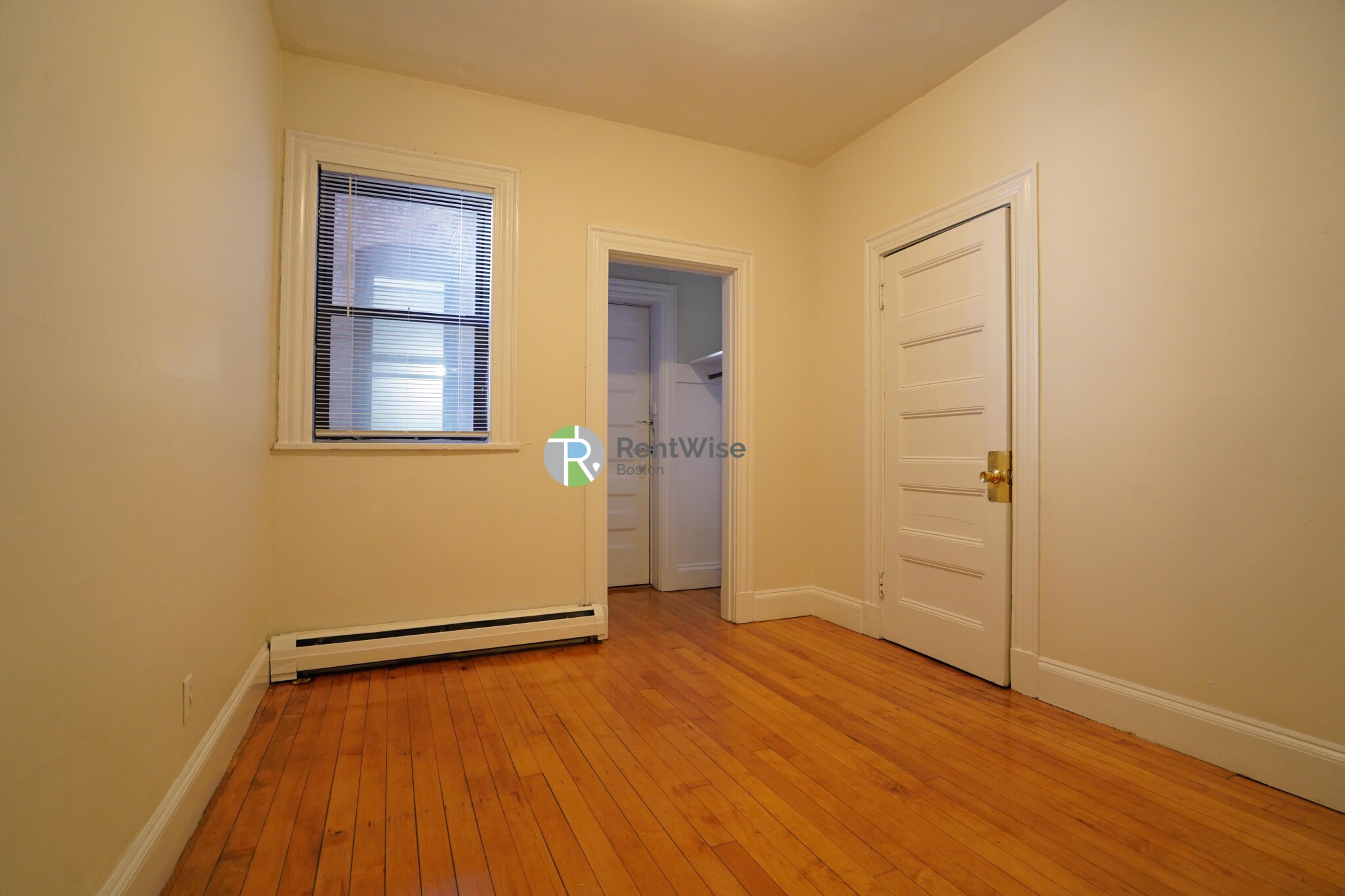 72 Gardner St, Allston