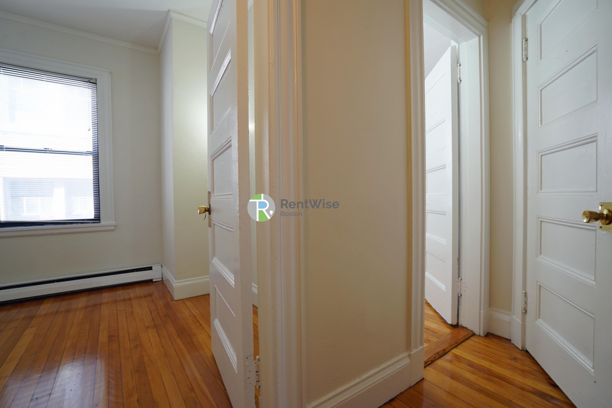 72 Gardner St, Allston