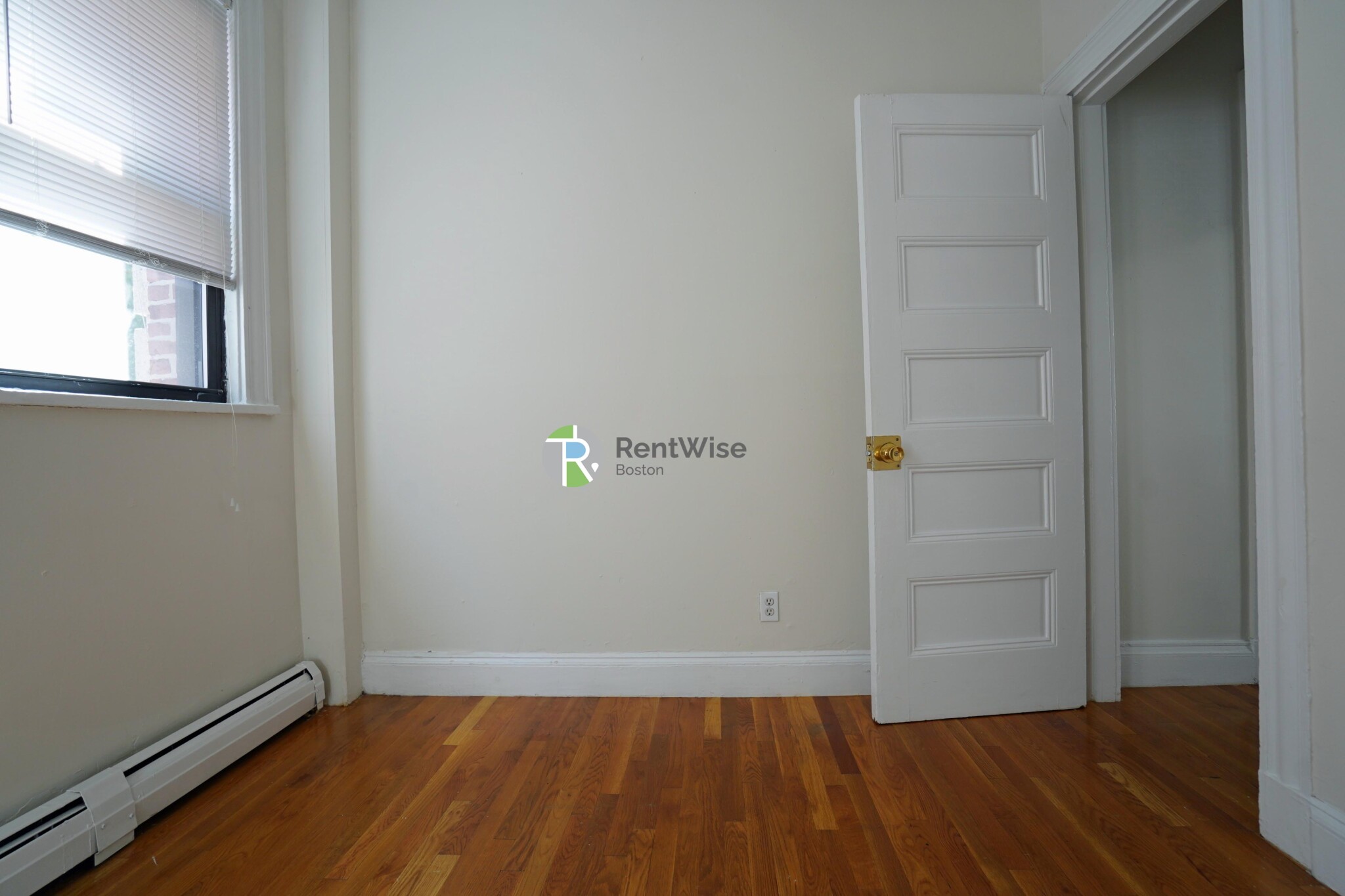 72 Gardner St, Allston