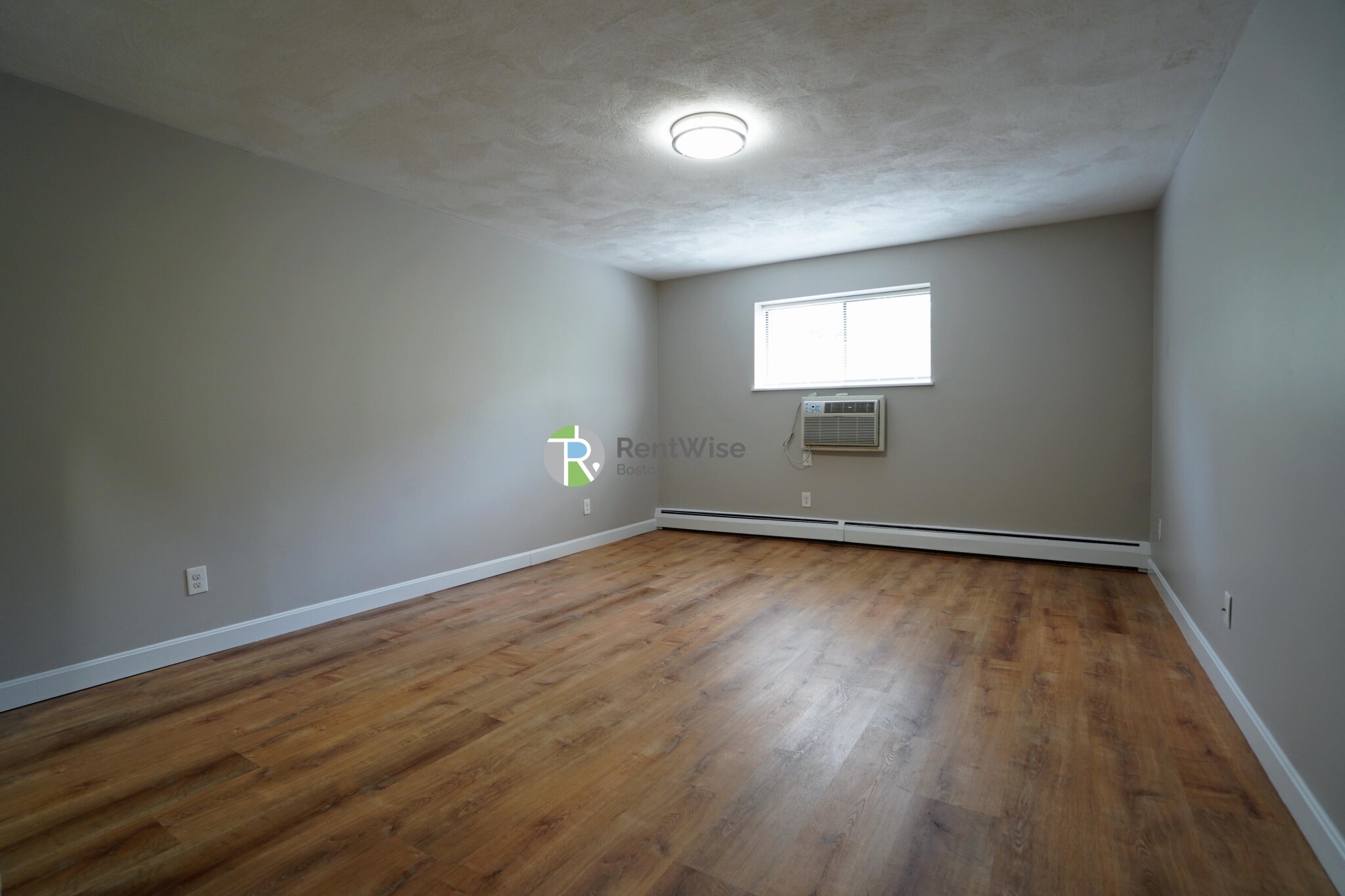 116 Tremont St, Brighton