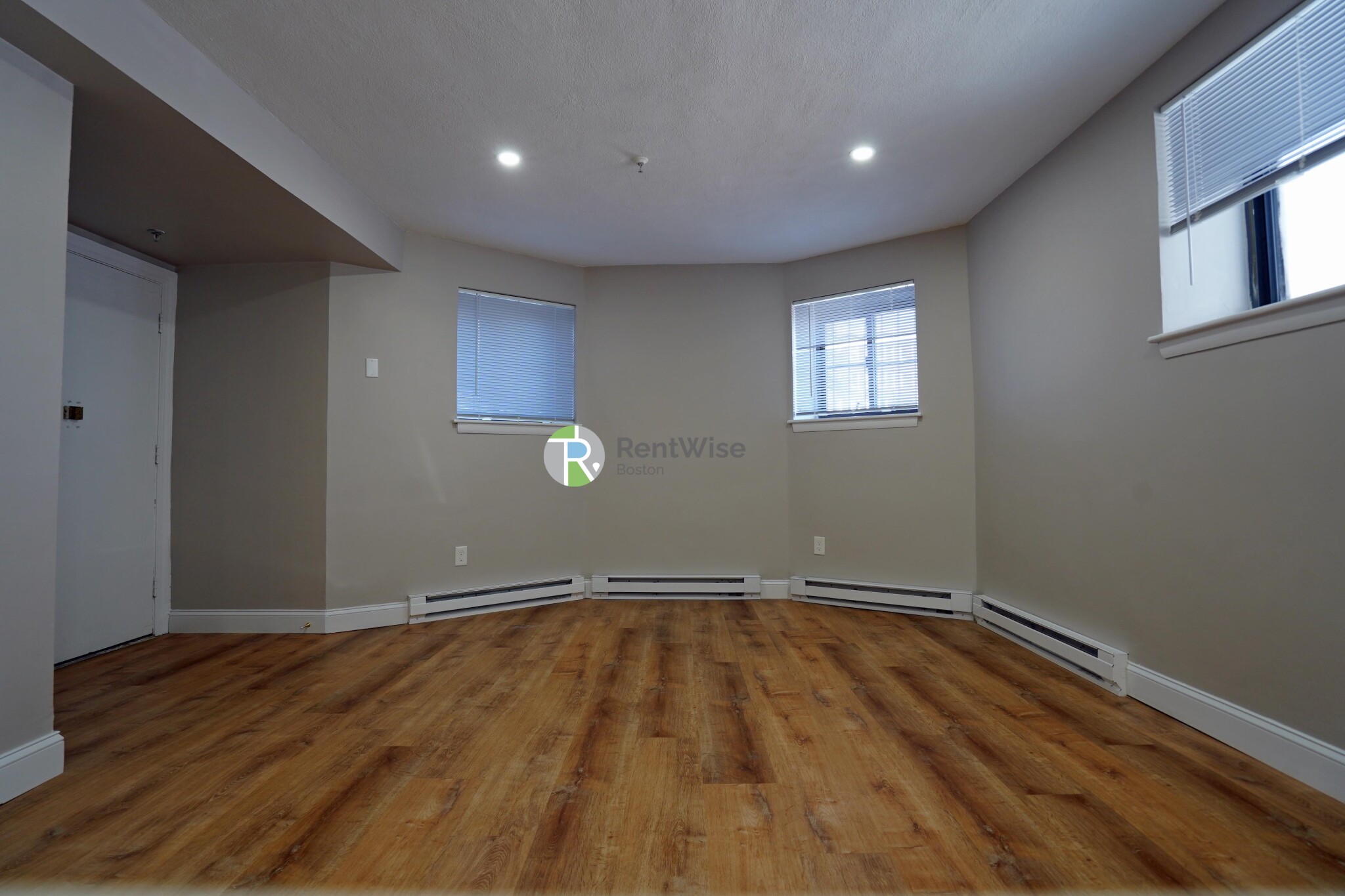 1200 Commonwealth Ave, Brighton