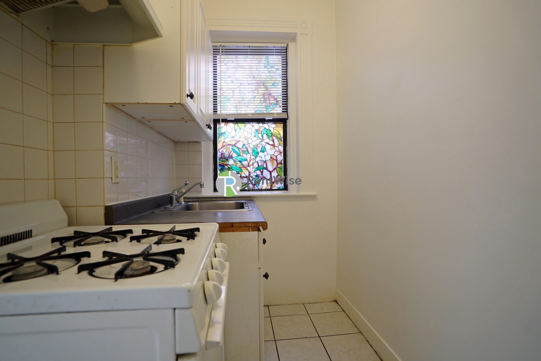 1298 Commonwealth Ave, Allston