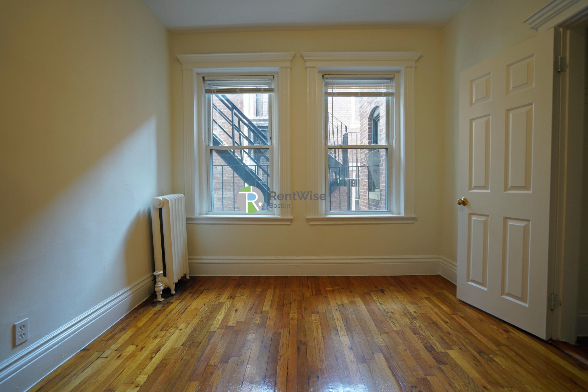 1298 Commonwealth Ave, Allston