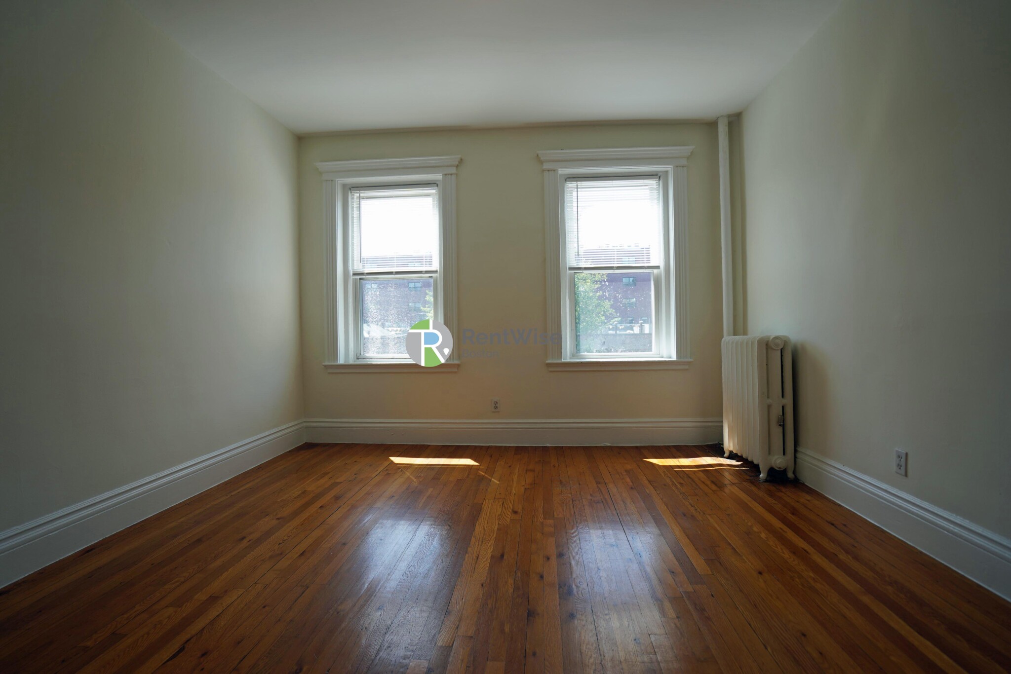 1298 Commonwealth Ave, Allston