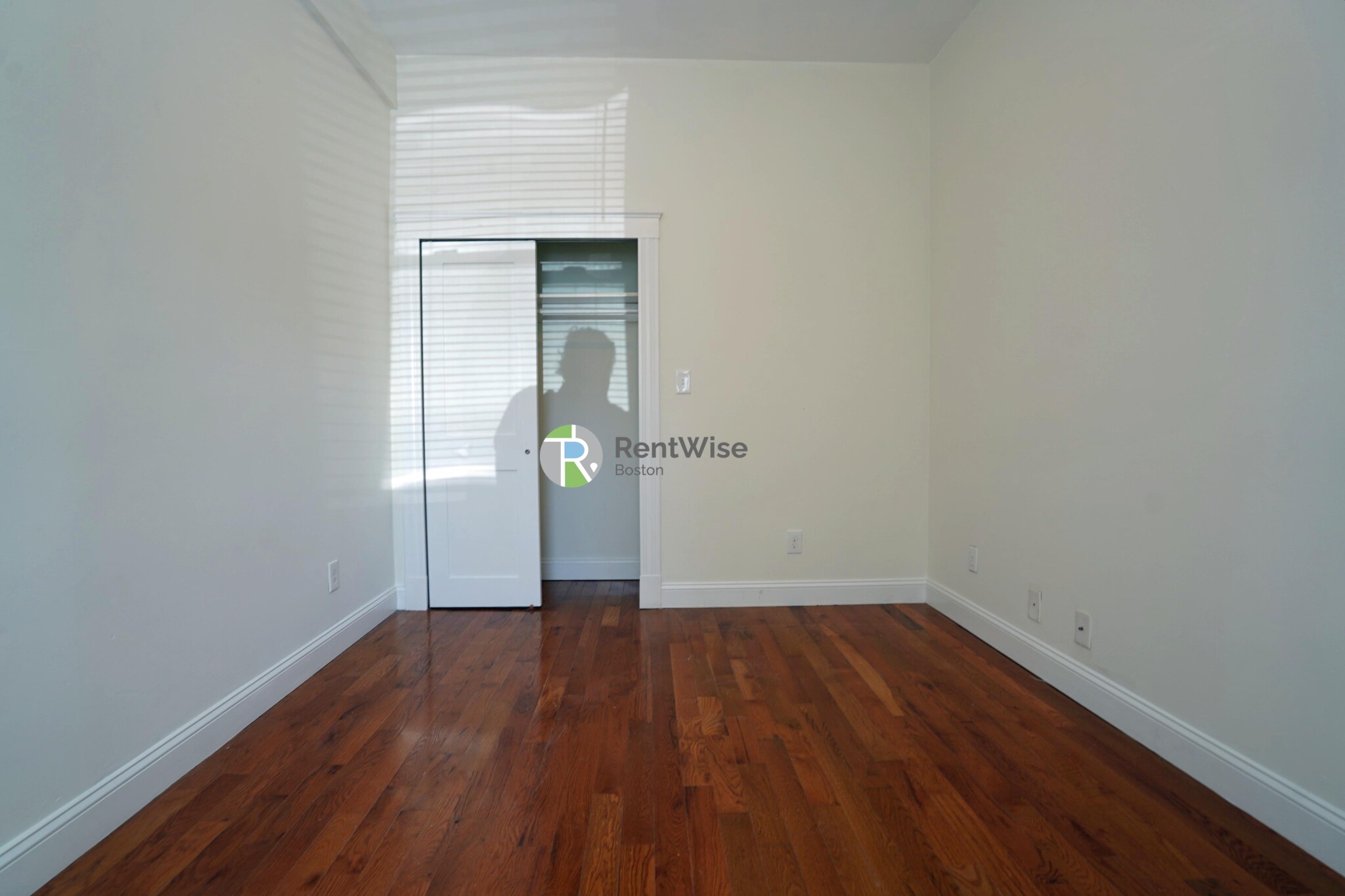 1298 Commonwealth Ave, Allston