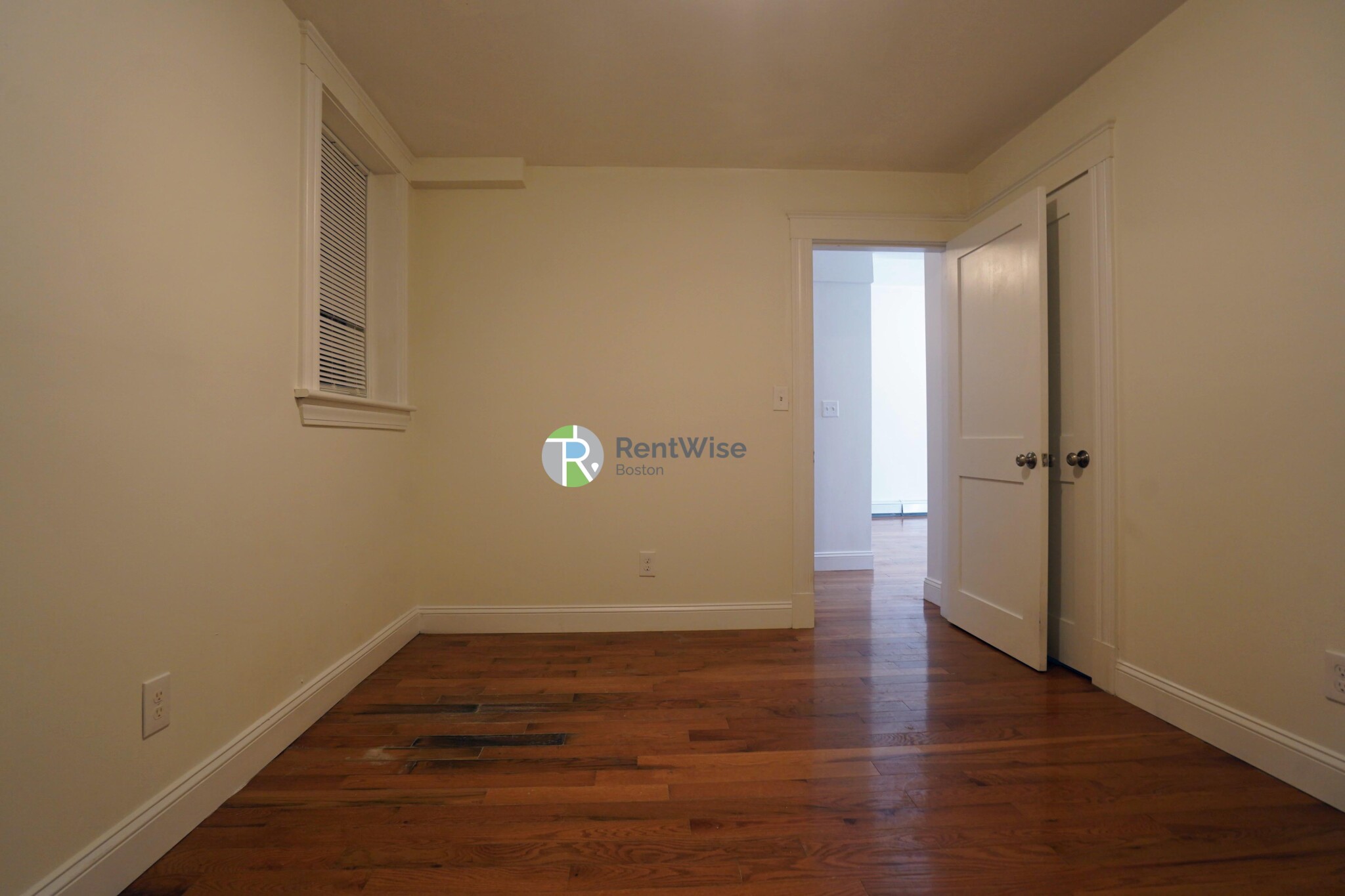 1298 Commonwealth Ave, Allston