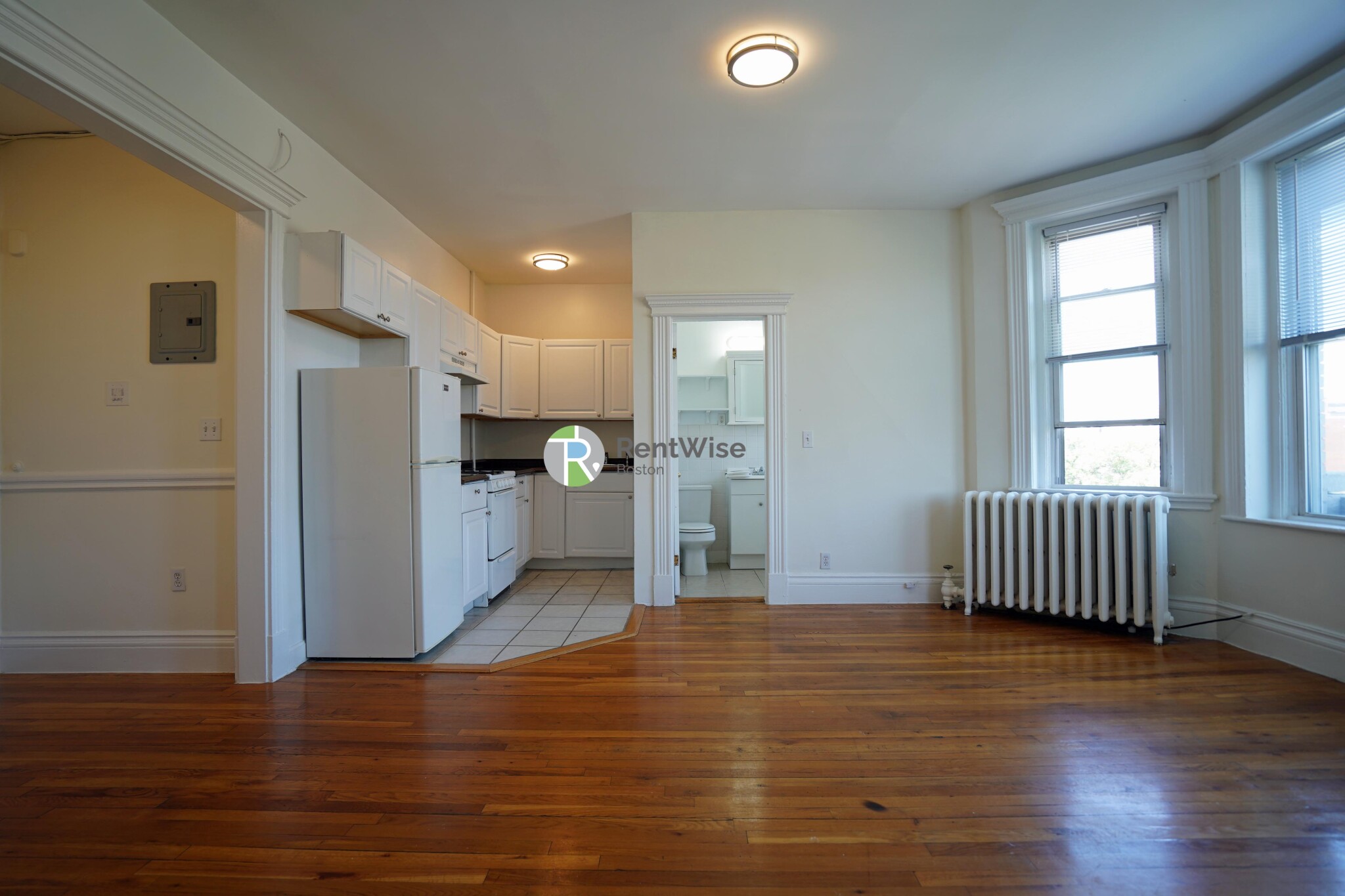 1302 Commonwealth Ave, Allston