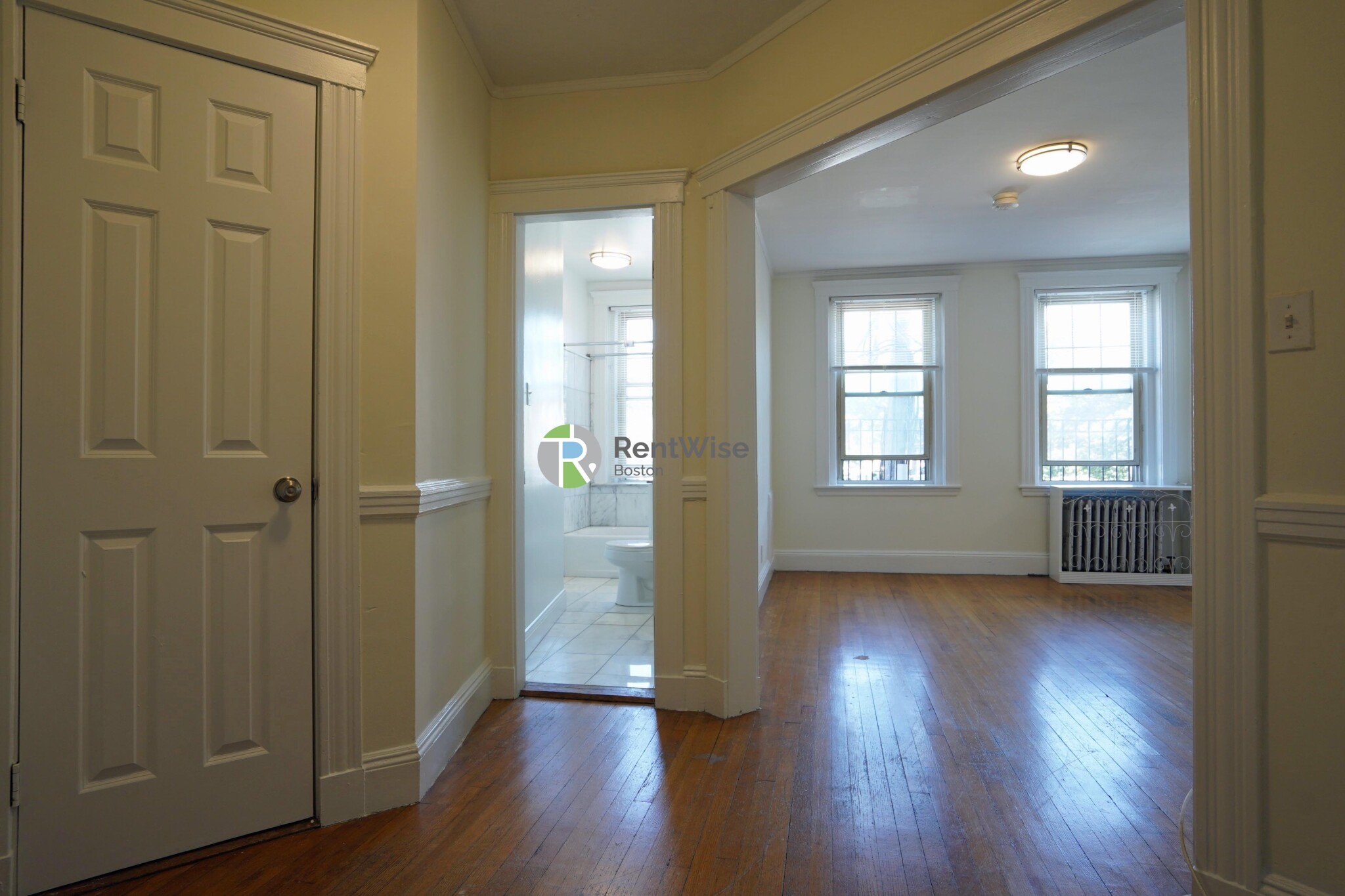 1848 Commonwealth Ave, Brighton