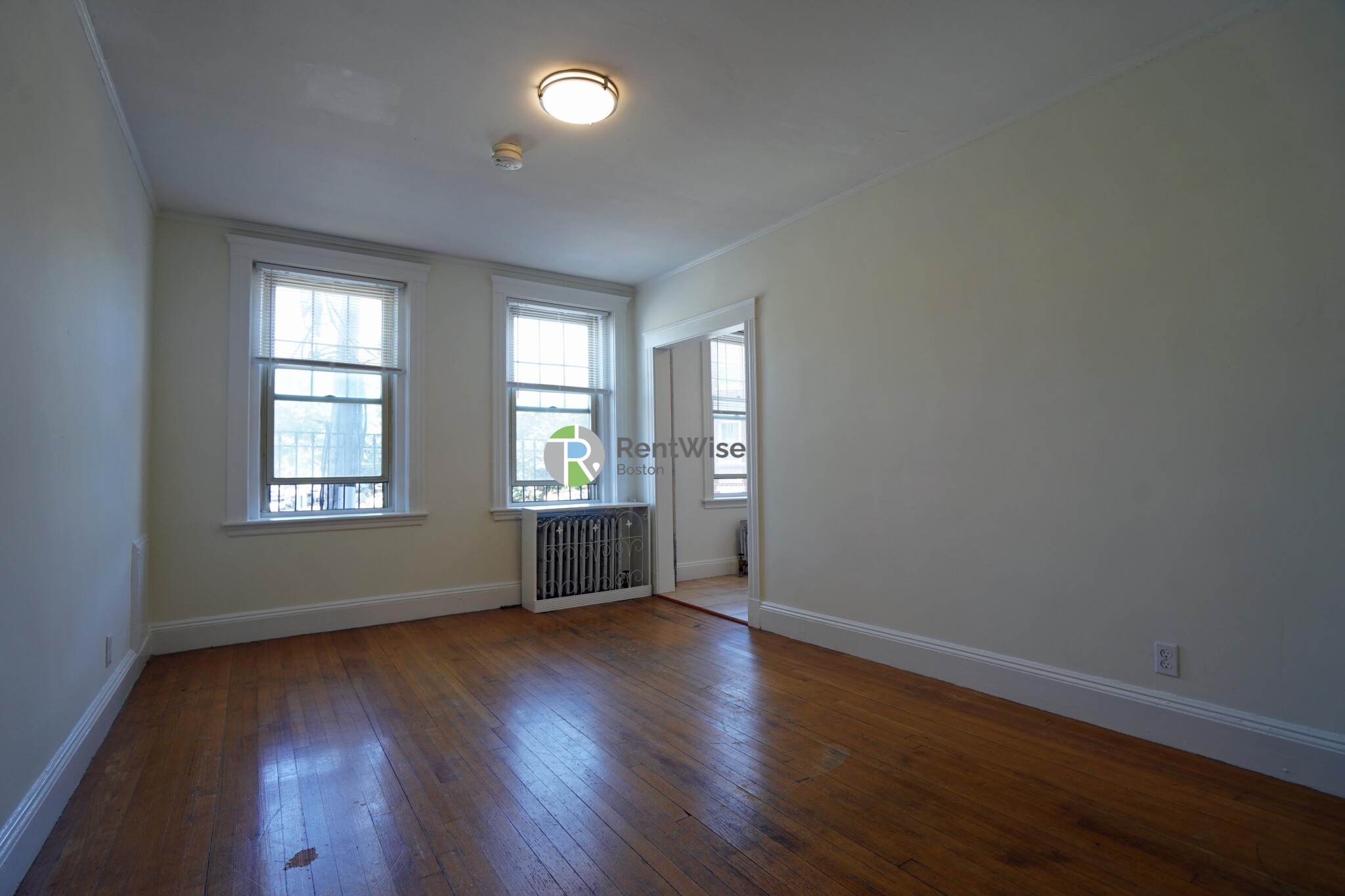 1848 Commonwealth Ave, Brighton