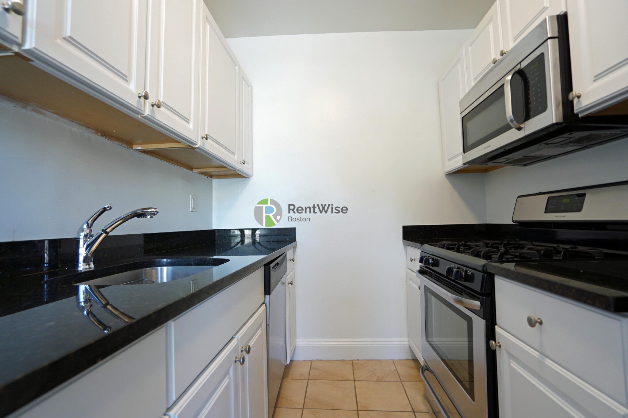 1848 Commonwealth Ave, Brighton