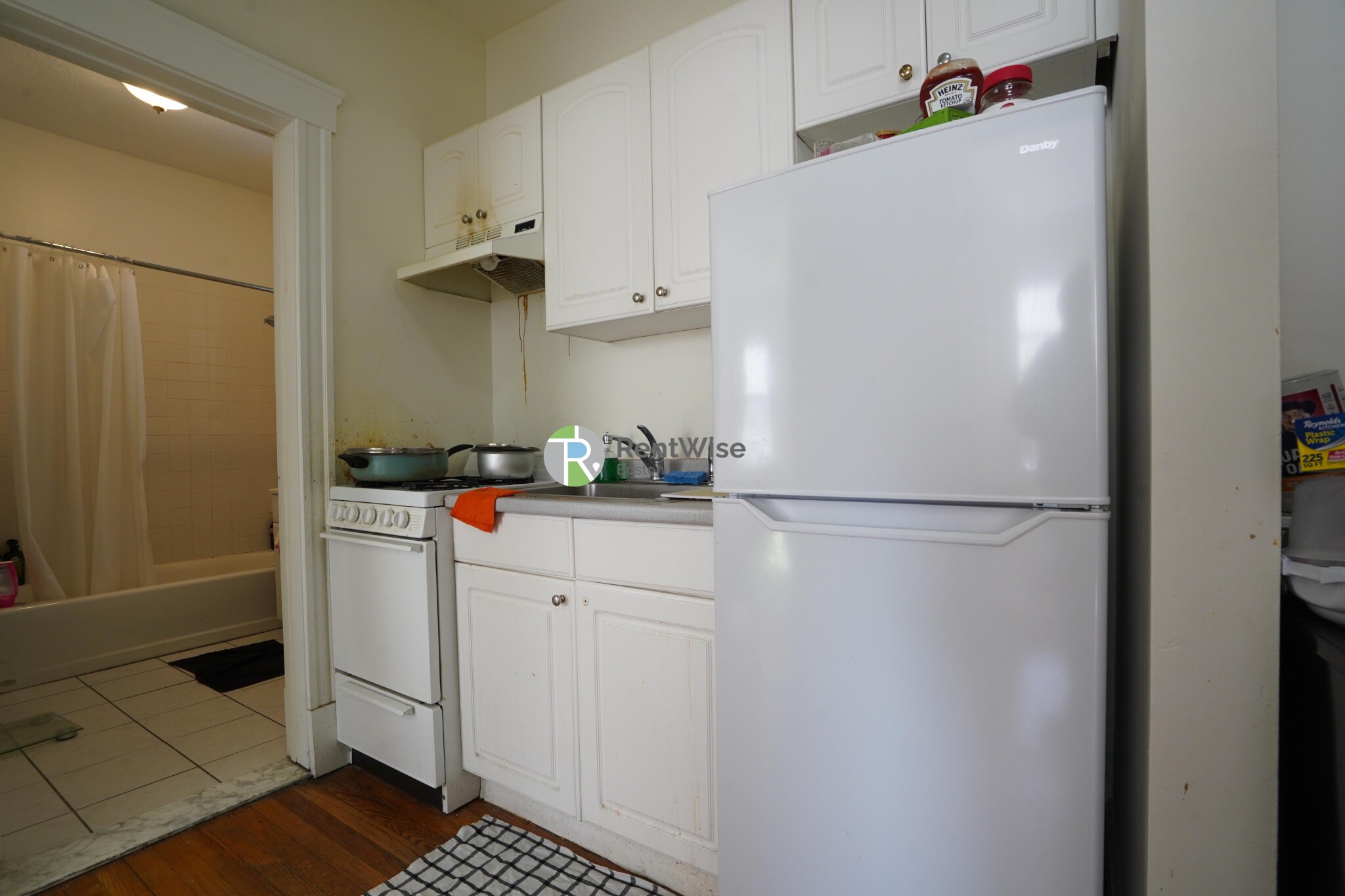 6 Camelot Ct, Brighton