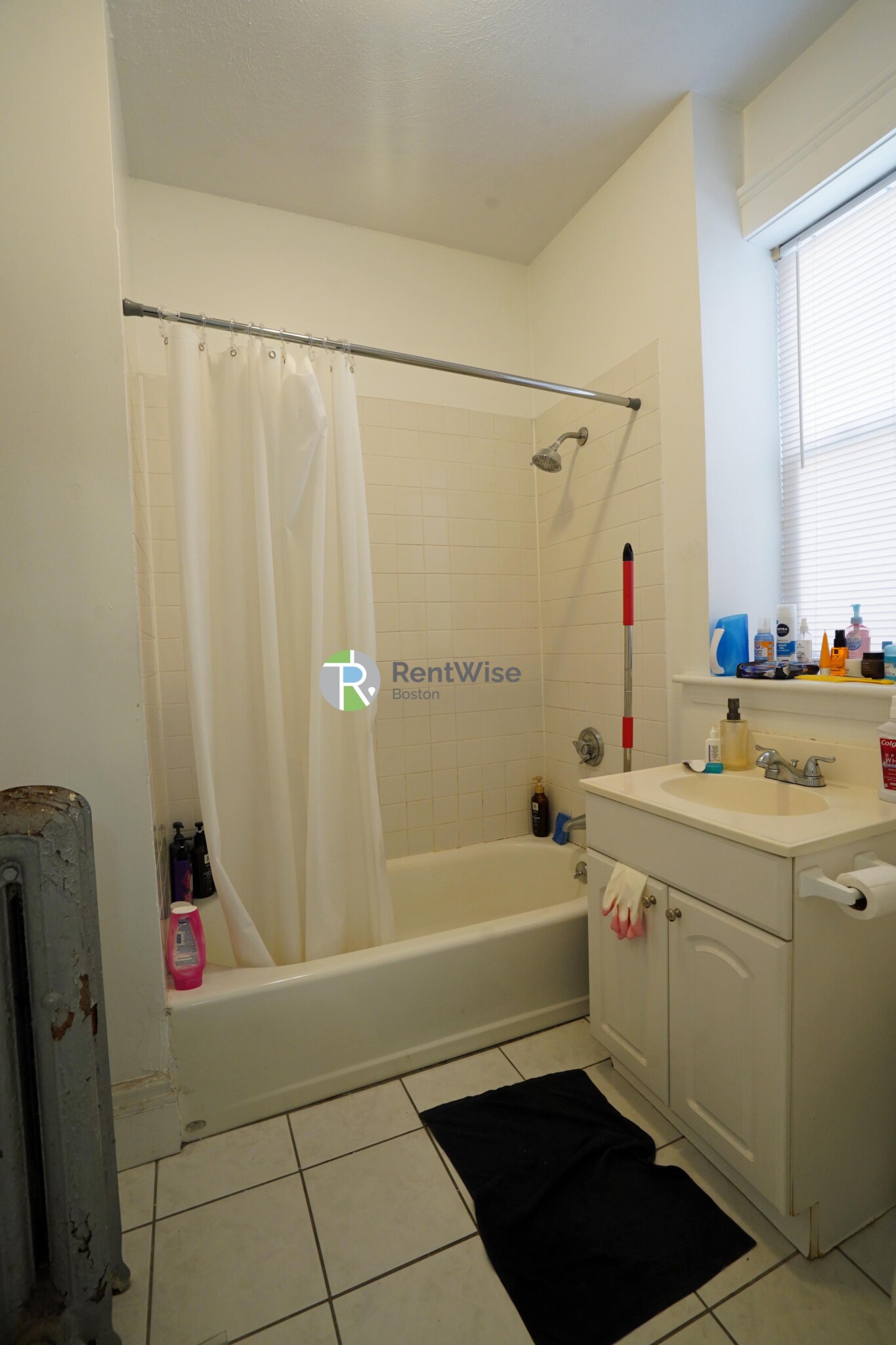 6 Camelot Ct, Brighton