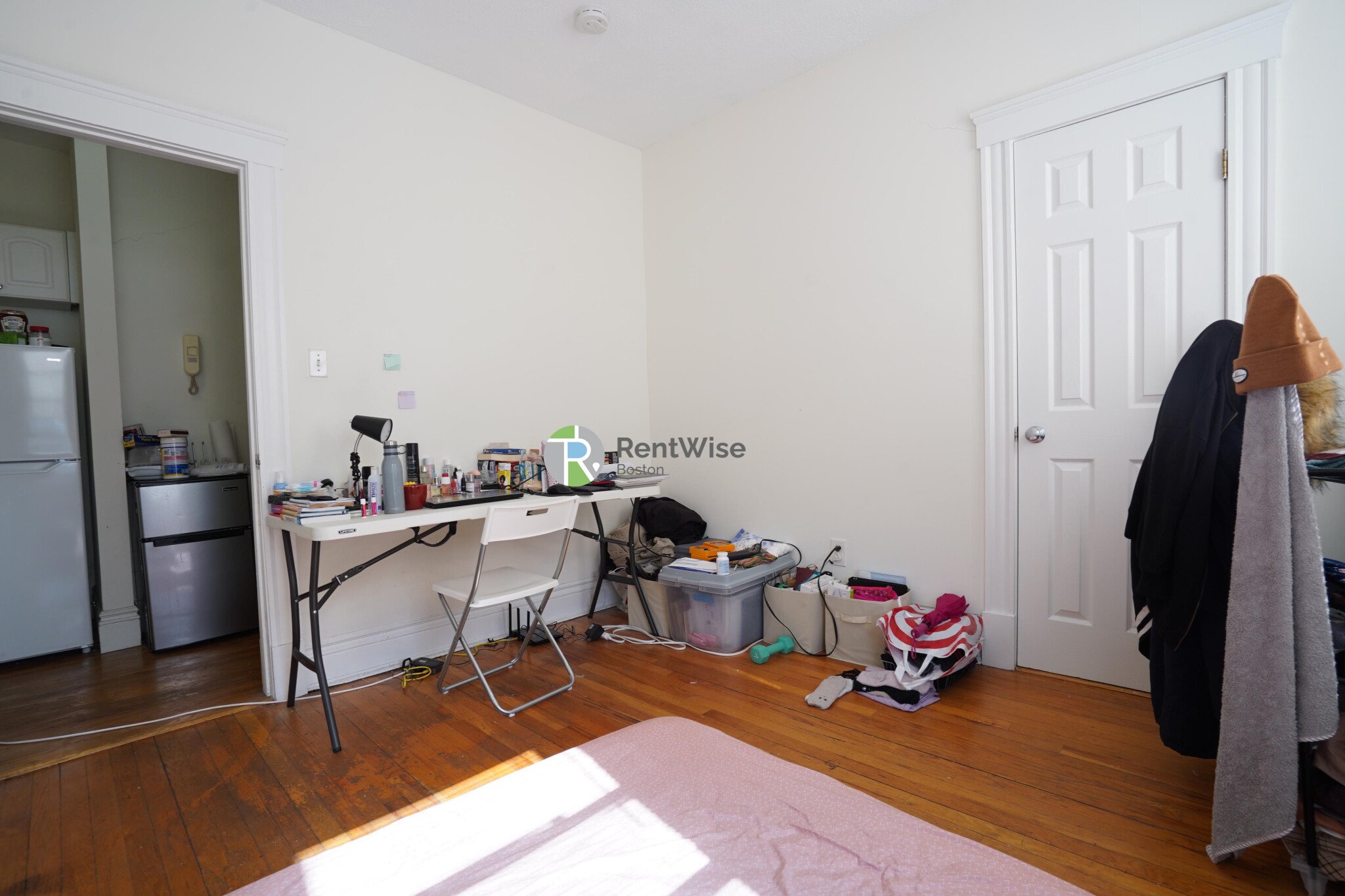 6 Camelot Ct, Brighton