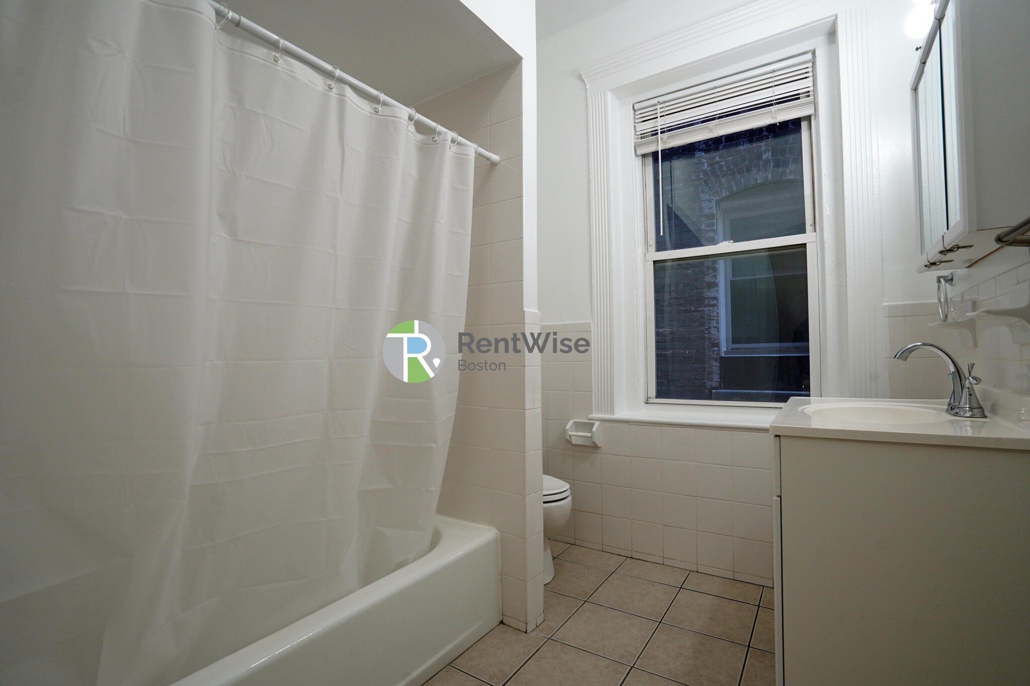 67 Brighton Ave, Allston