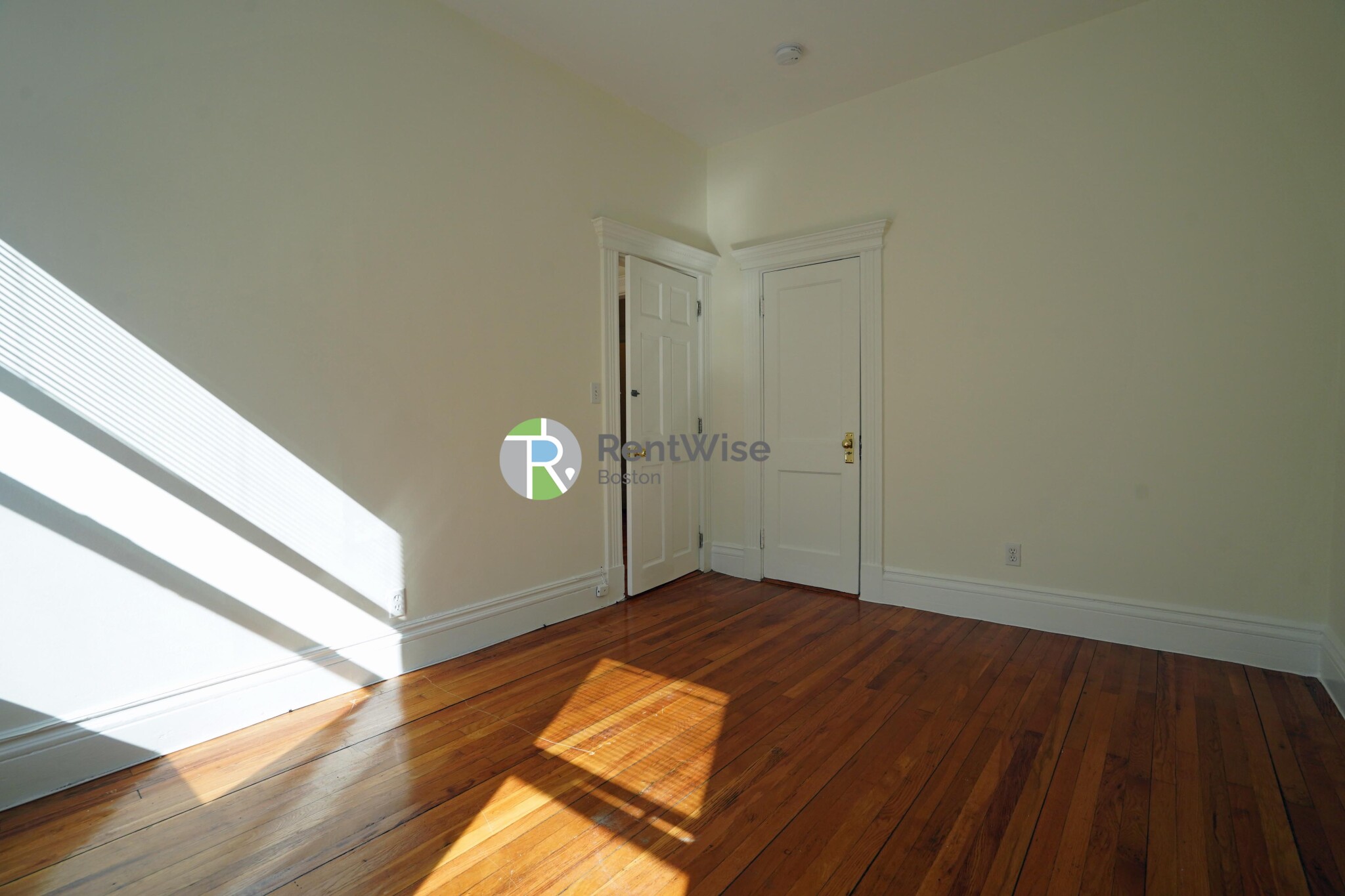 1302 Commonwealth Ave, Allston