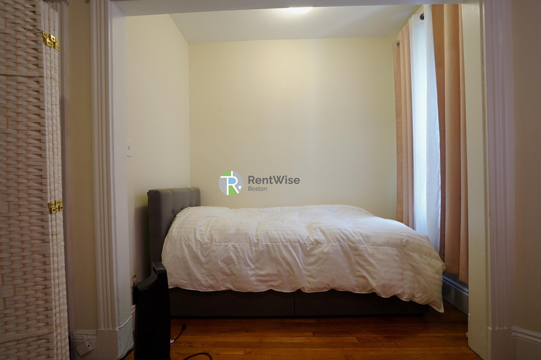 1156 Commonwealth Ave, Allston