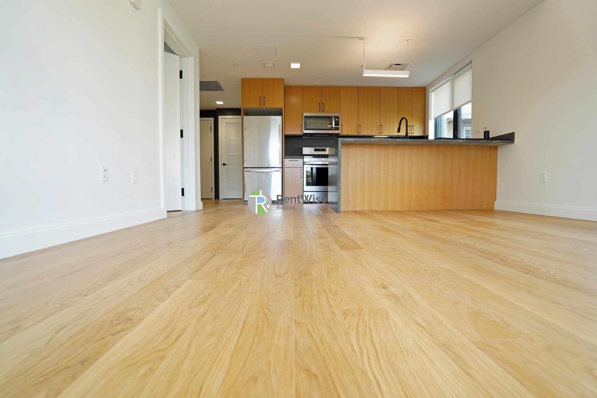83 Gardner St. - 4,200USD / month