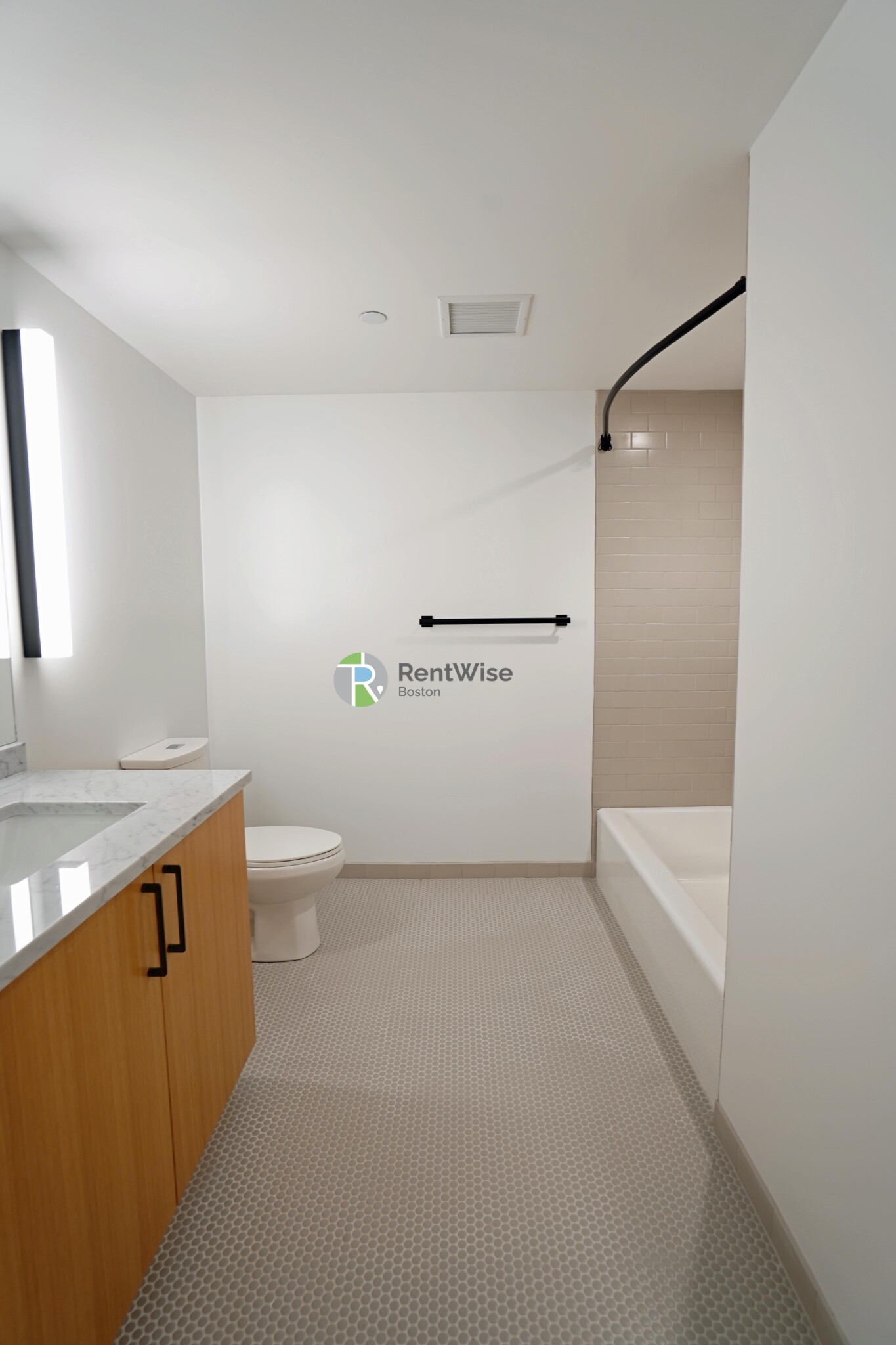 83 Gardner St, Allston