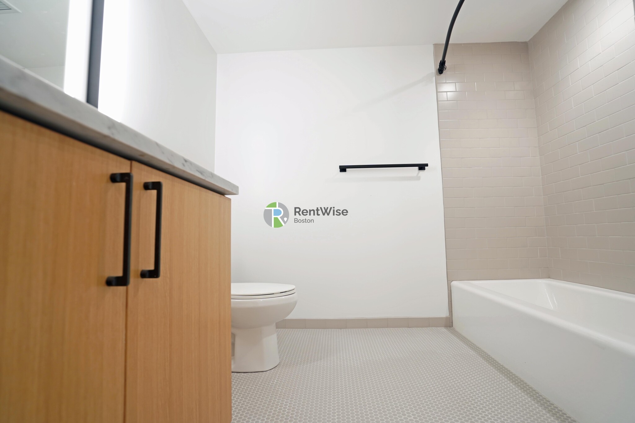 83 Gardner St, Allston