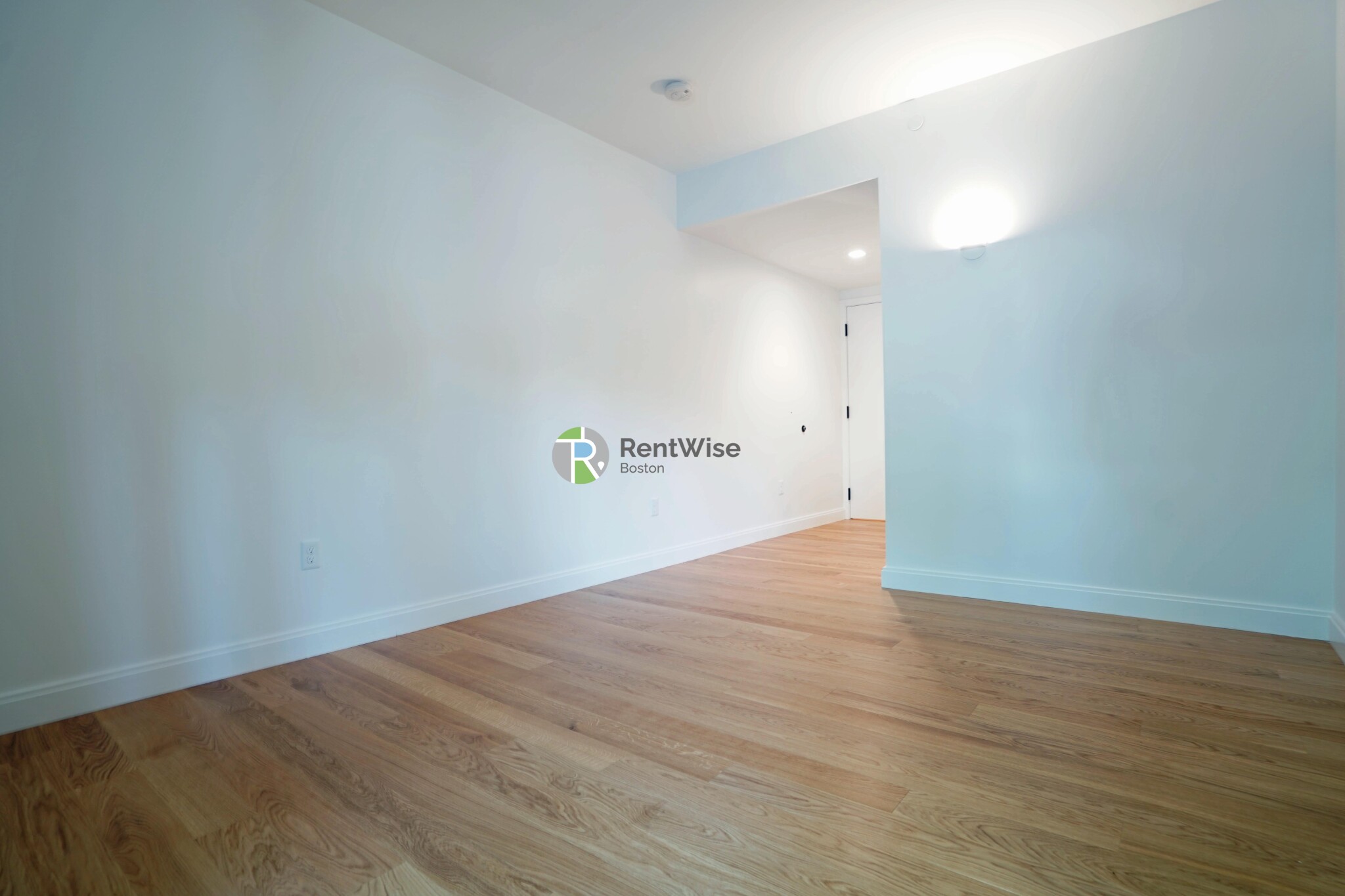 83 Gardner St, Allston