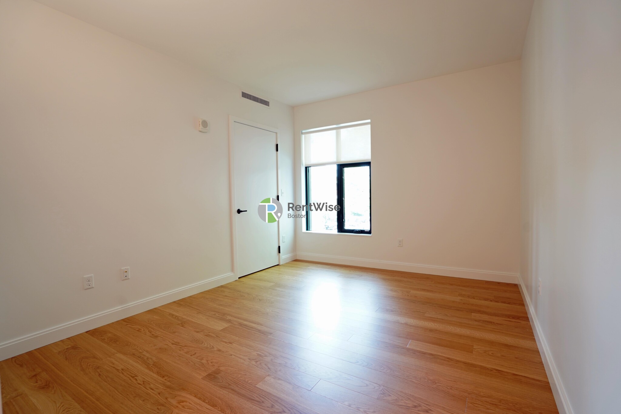 83 Gardner St, Allston