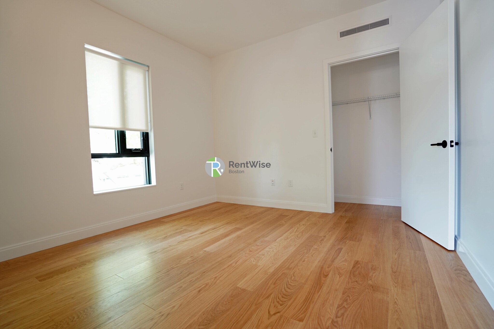 83 Gardner St, Allston