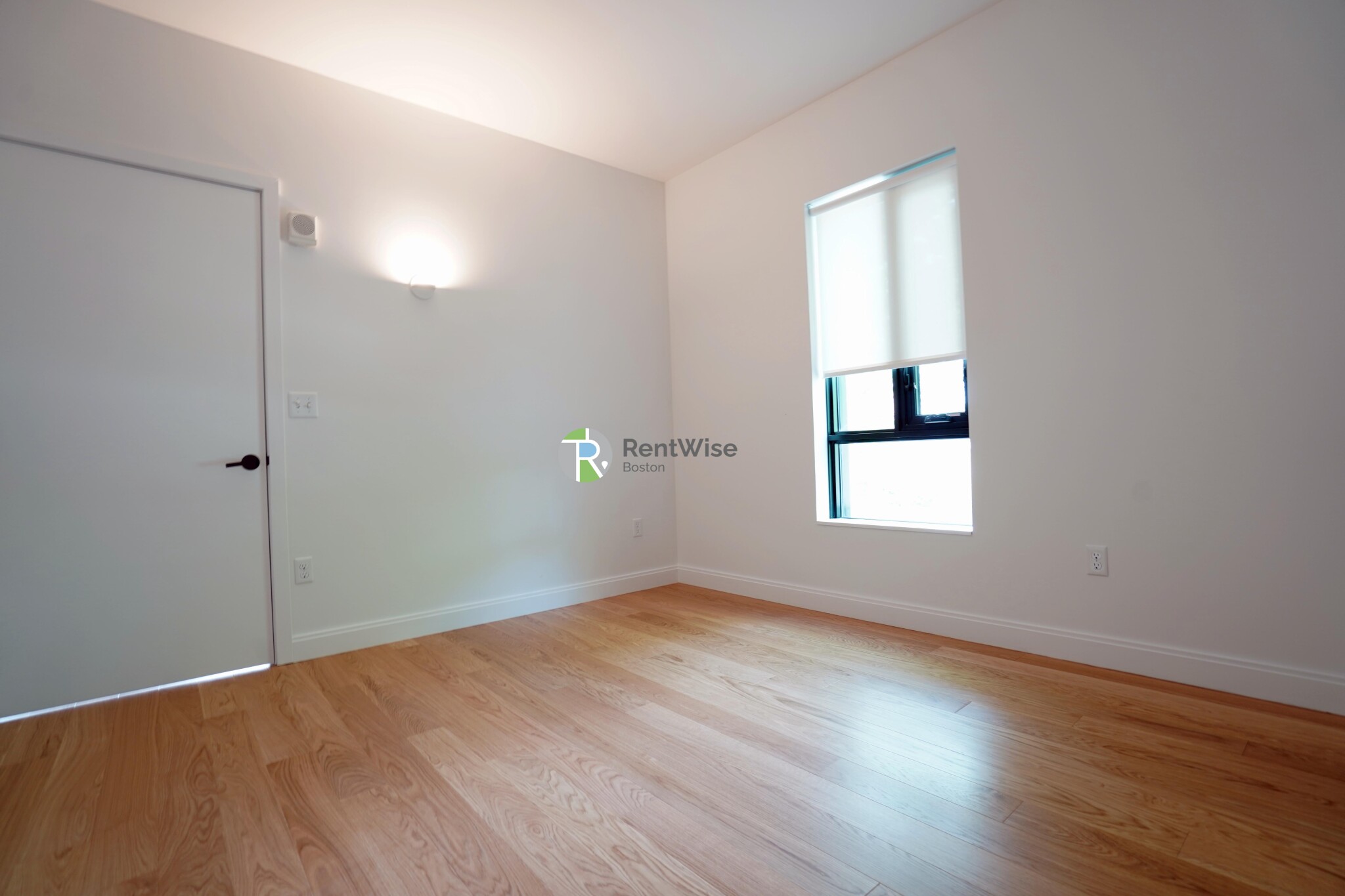 83 Gardner St, Allston