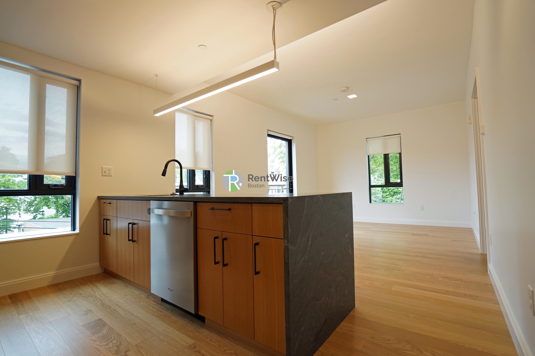 83 Gardner St, Allston