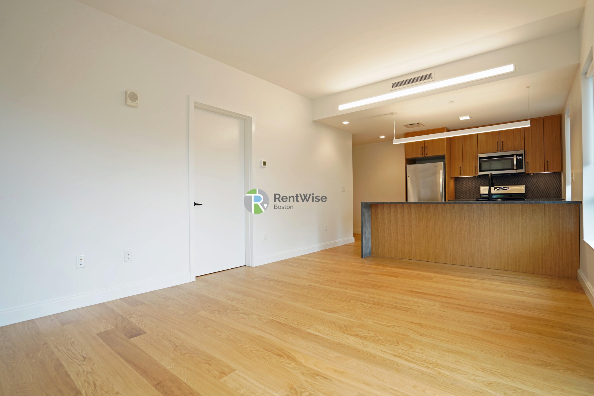 83 Gardner St, Allston