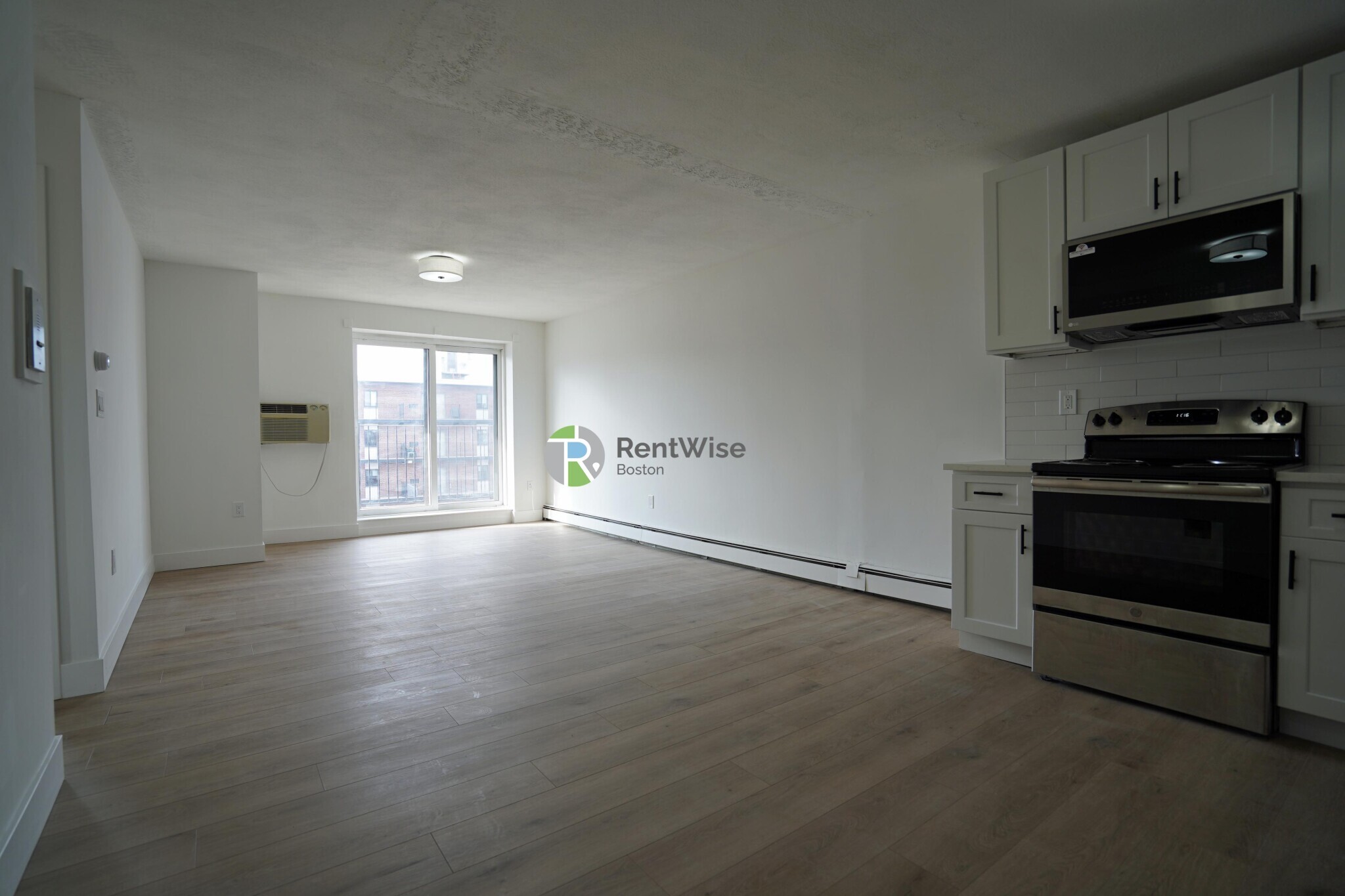 745 East 6th St, South Boston