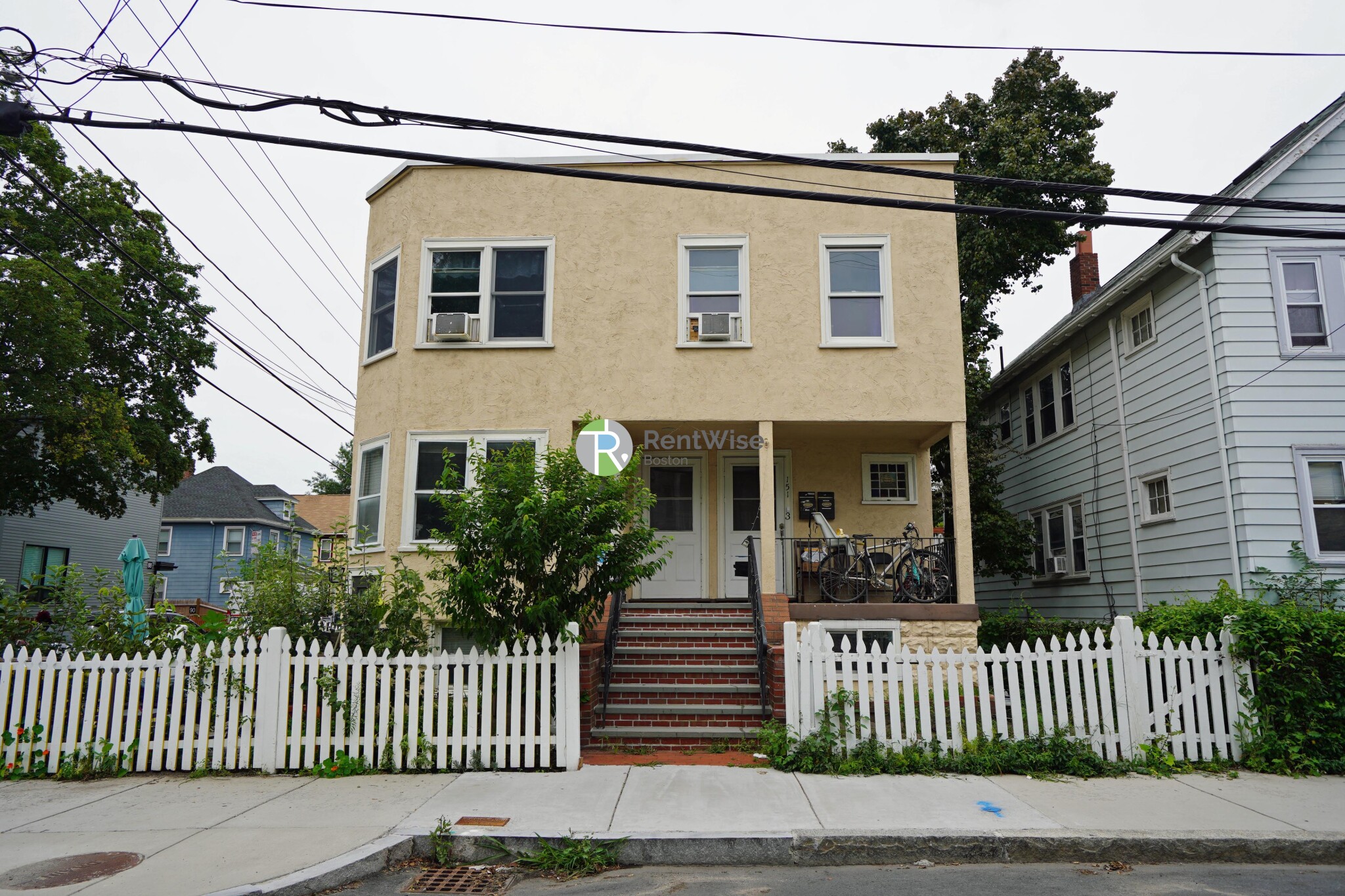 151 Dudley St, North Cambridge