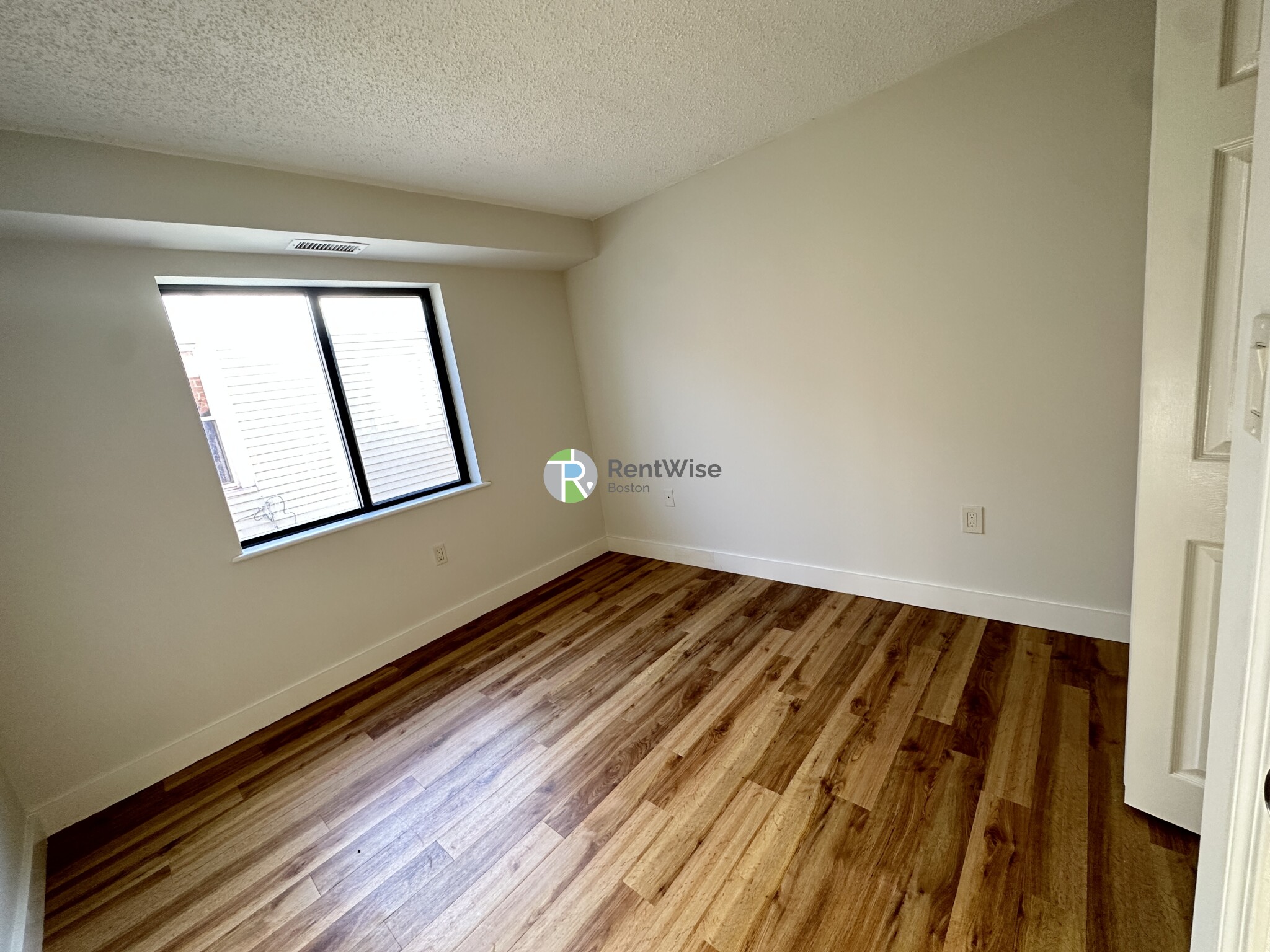 16 Elmer St, Mid Cambridge