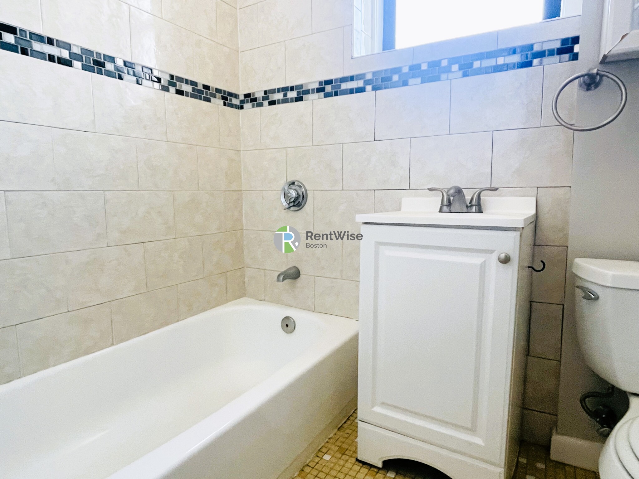 48 Jfk, Harvard Square