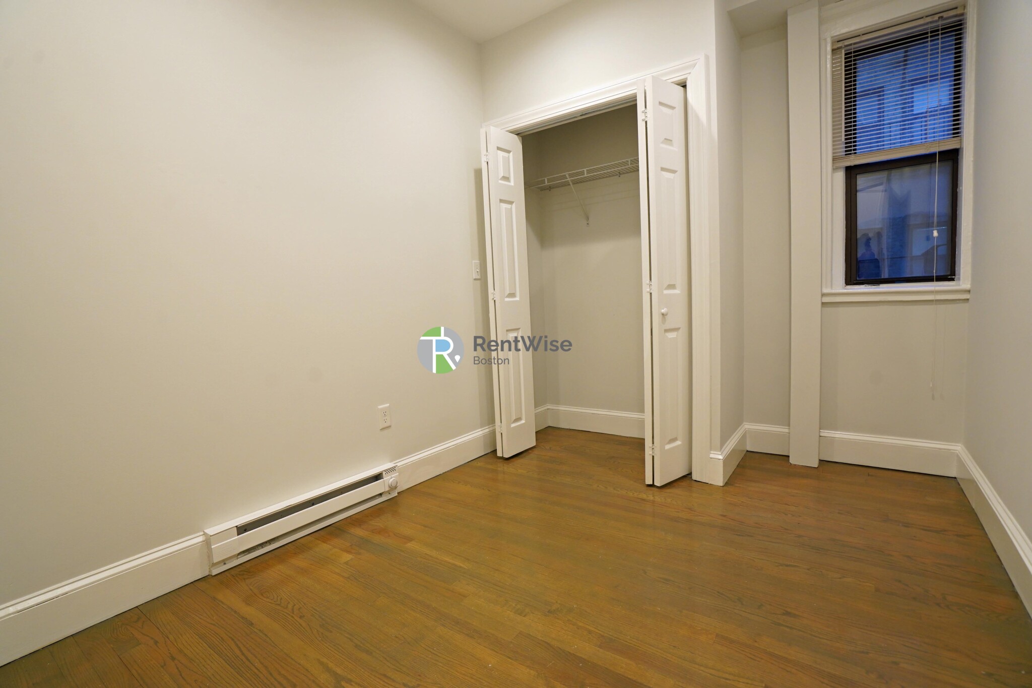 11 Peterborough St, Fenway