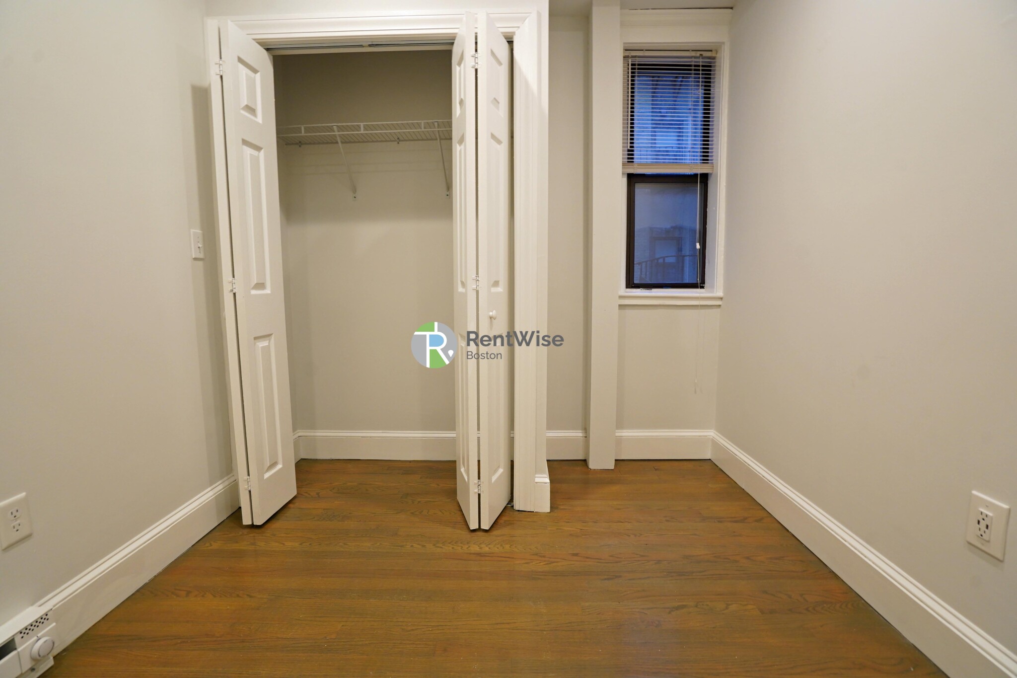 11 Peterborough St, Fenway