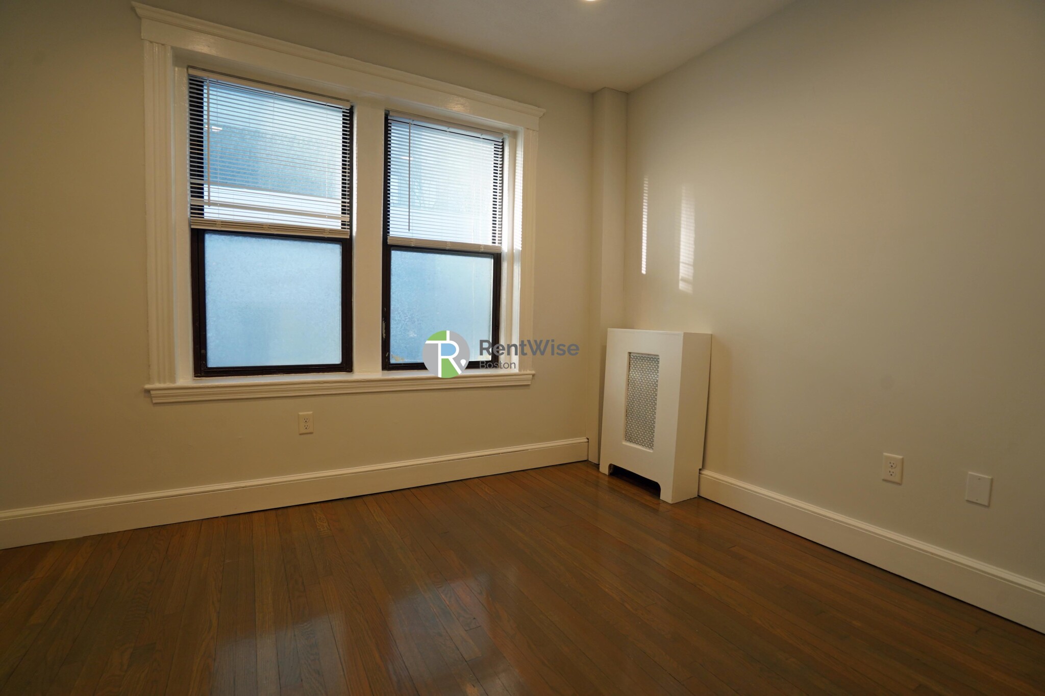 11 Peterborough St, Fenway