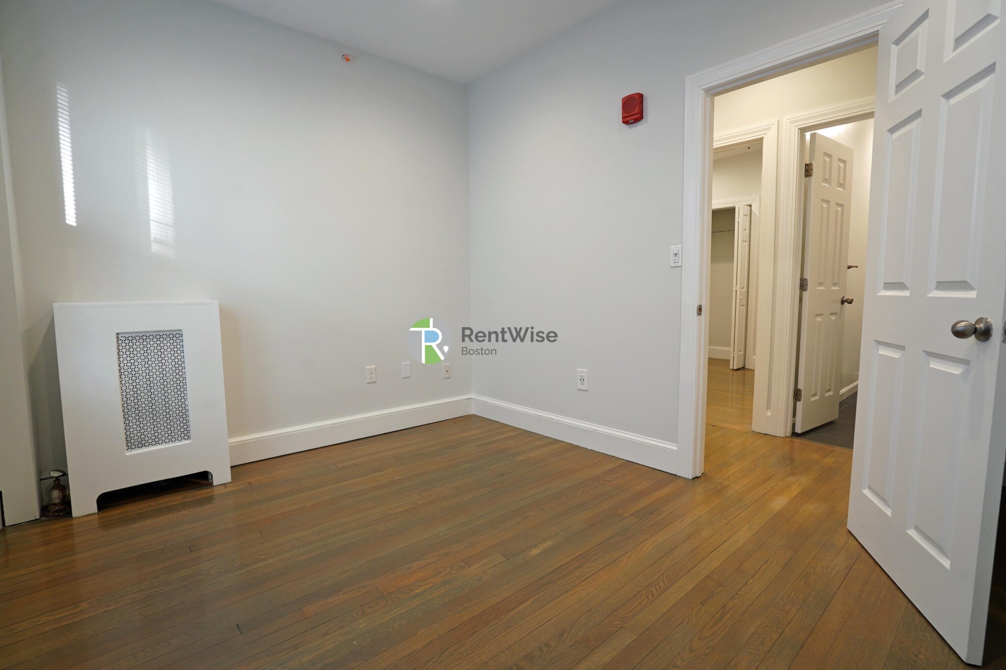 11 Peterborough St, Fenway