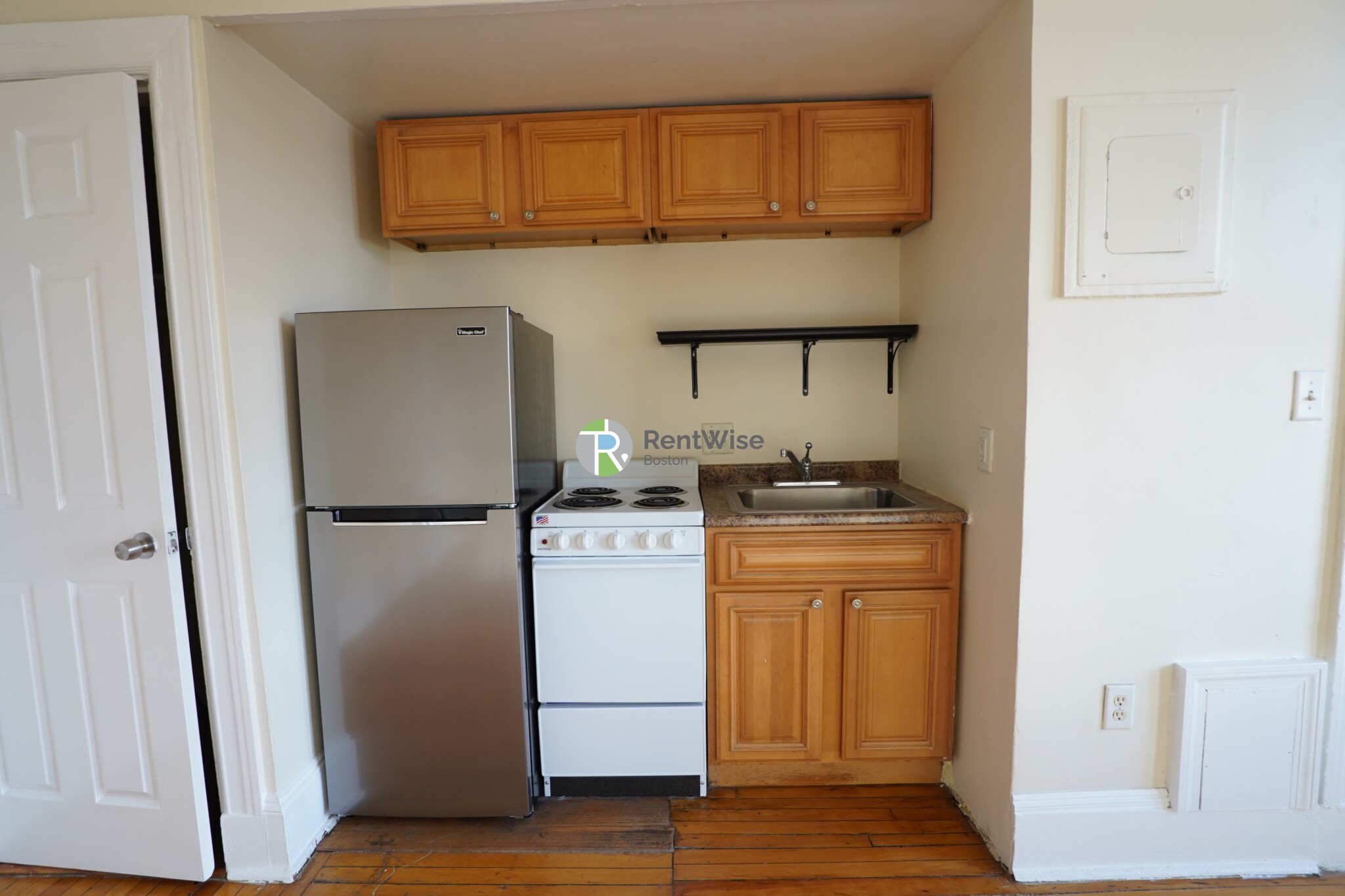 1218 Commonwealth Ave, Allston