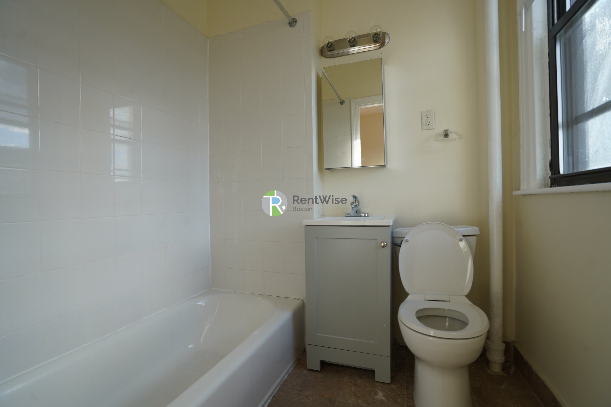 1218 Commonwealth Ave, Allston