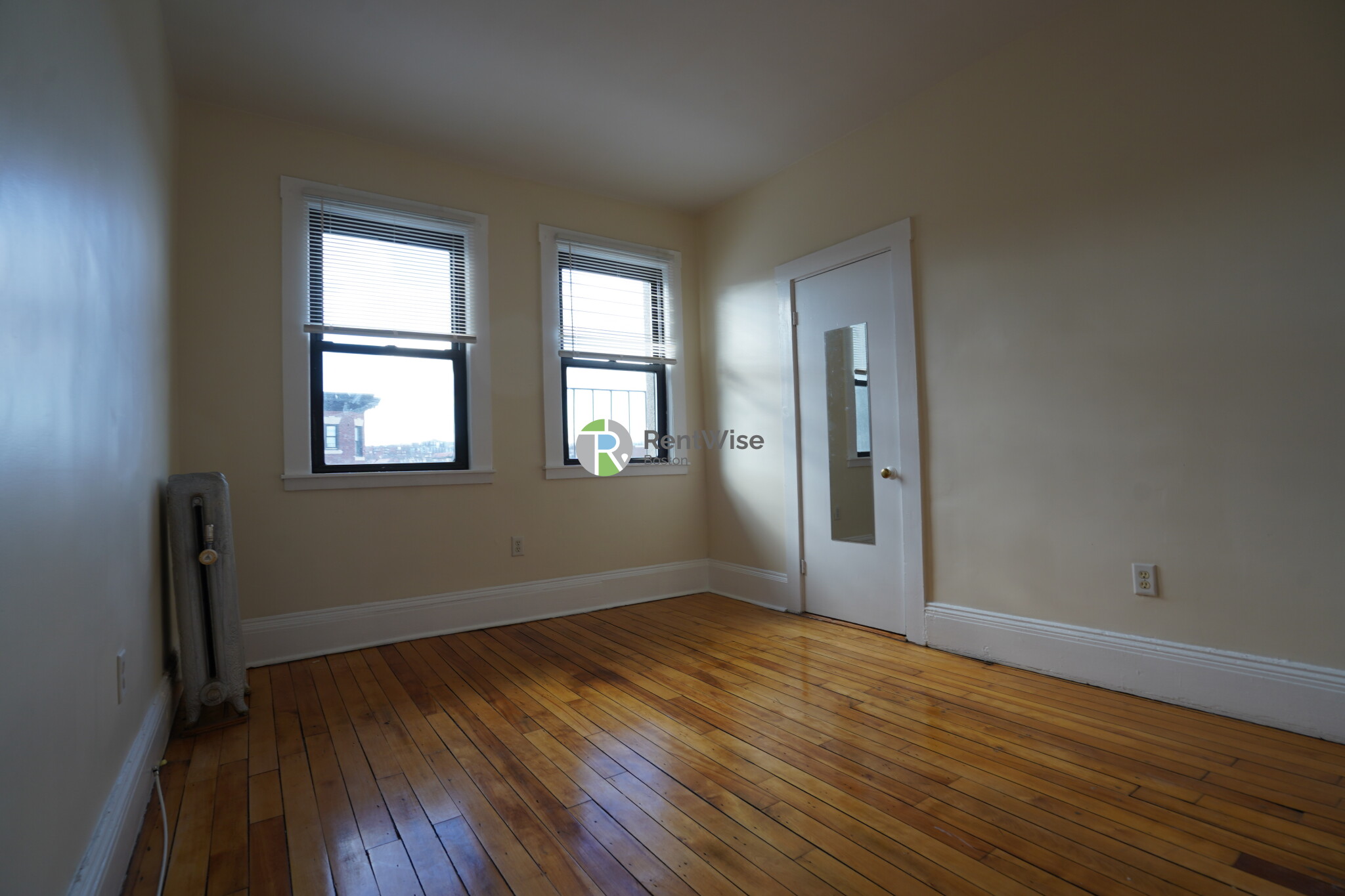 1218 Commonwealth Ave, Allston